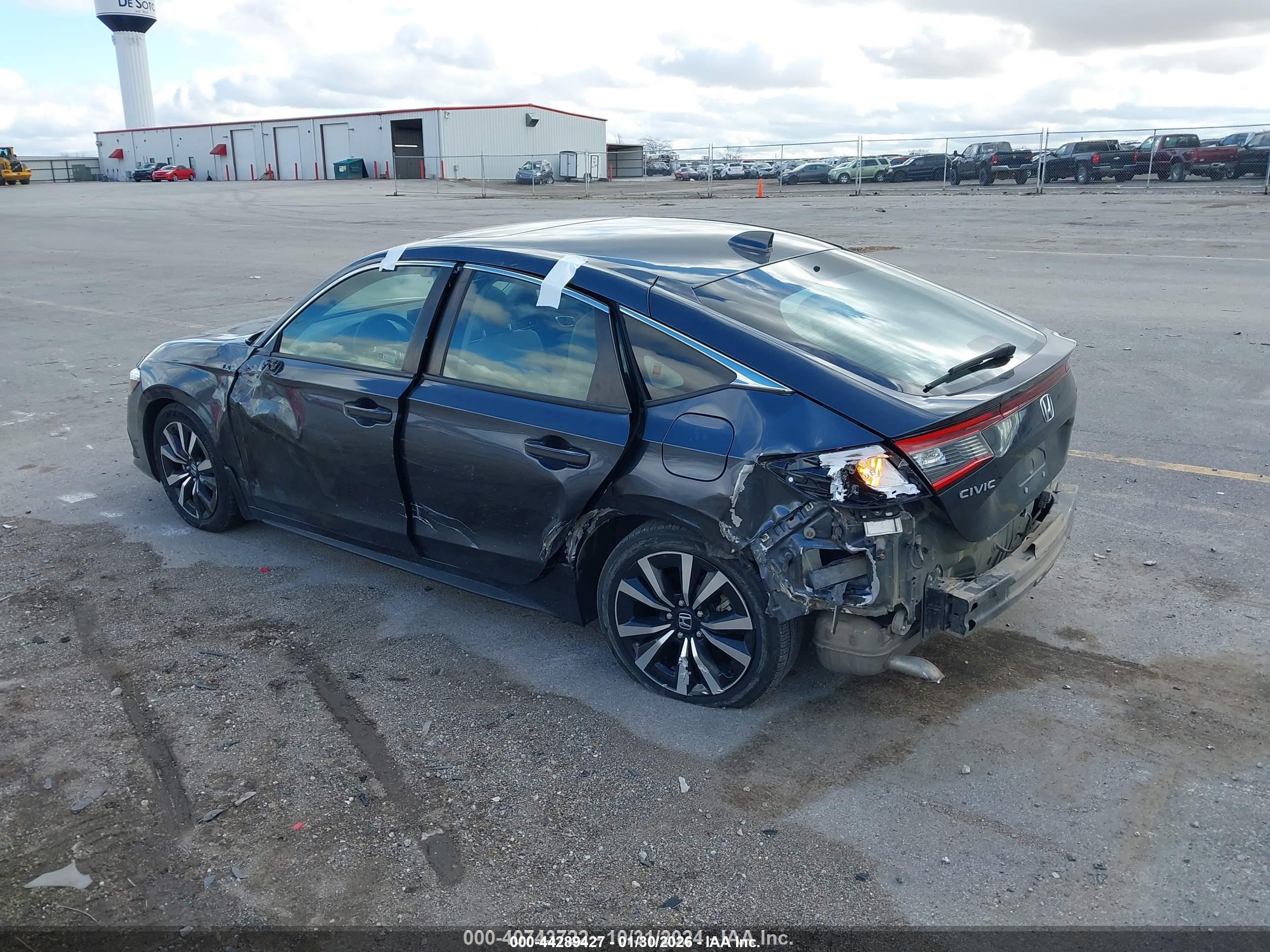 HONDA CIVIC image 3