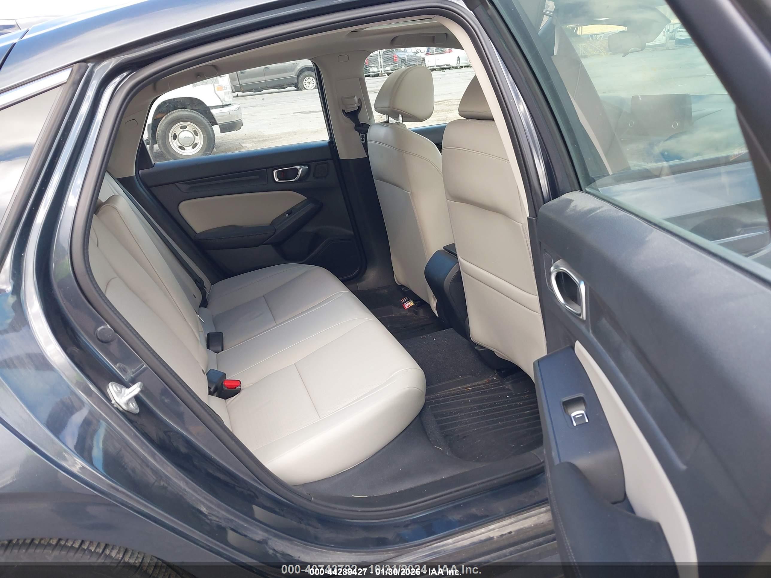 HONDA CIVIC image 8