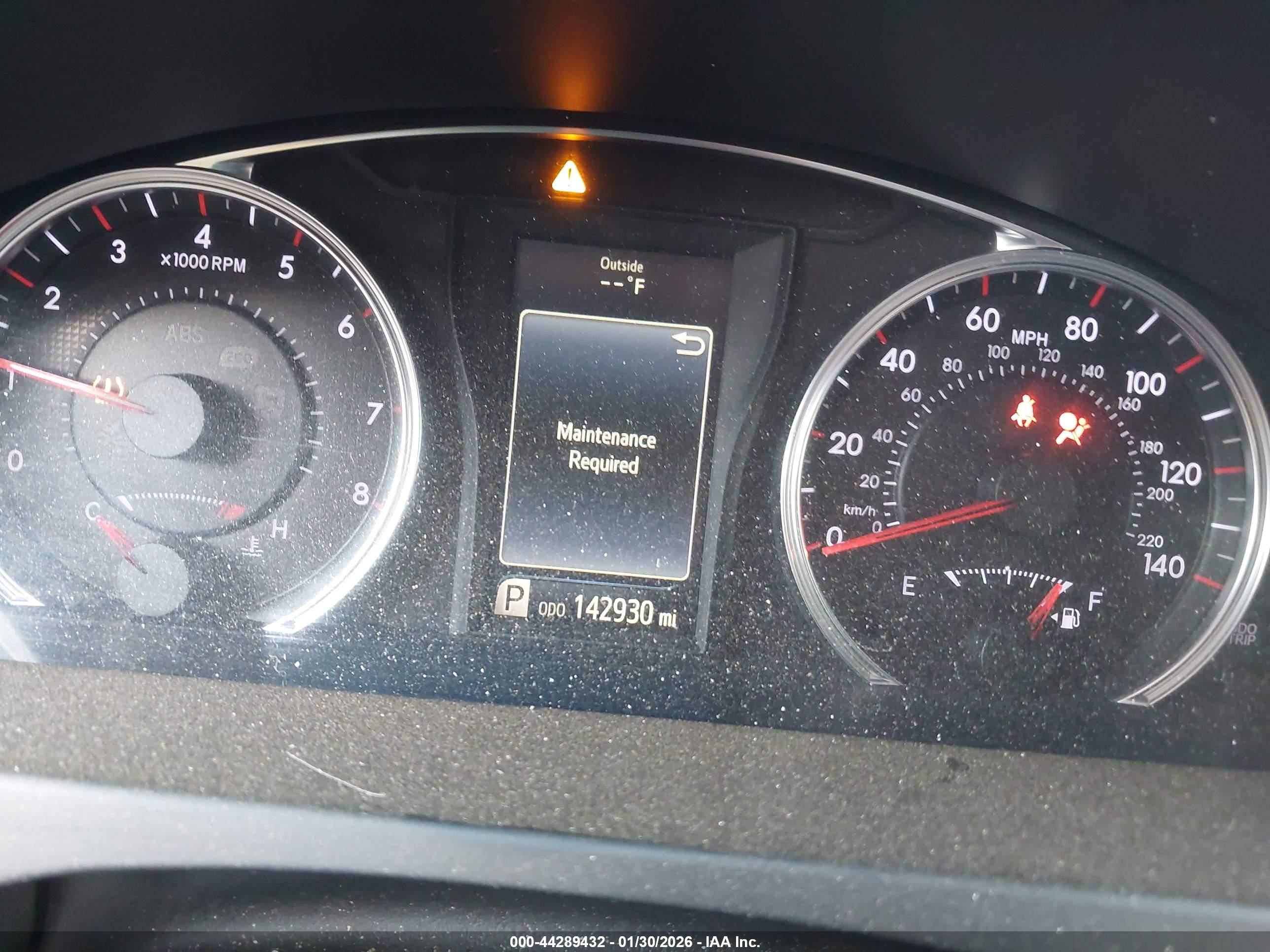 TOYOTA CAMRY image 7