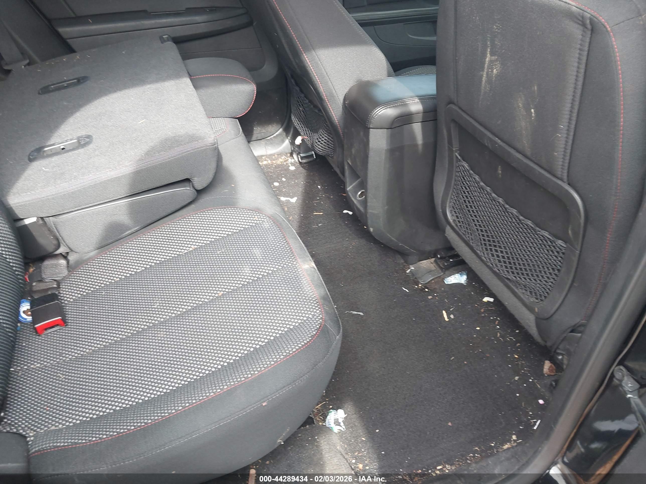 GMC TERRAIN image 8