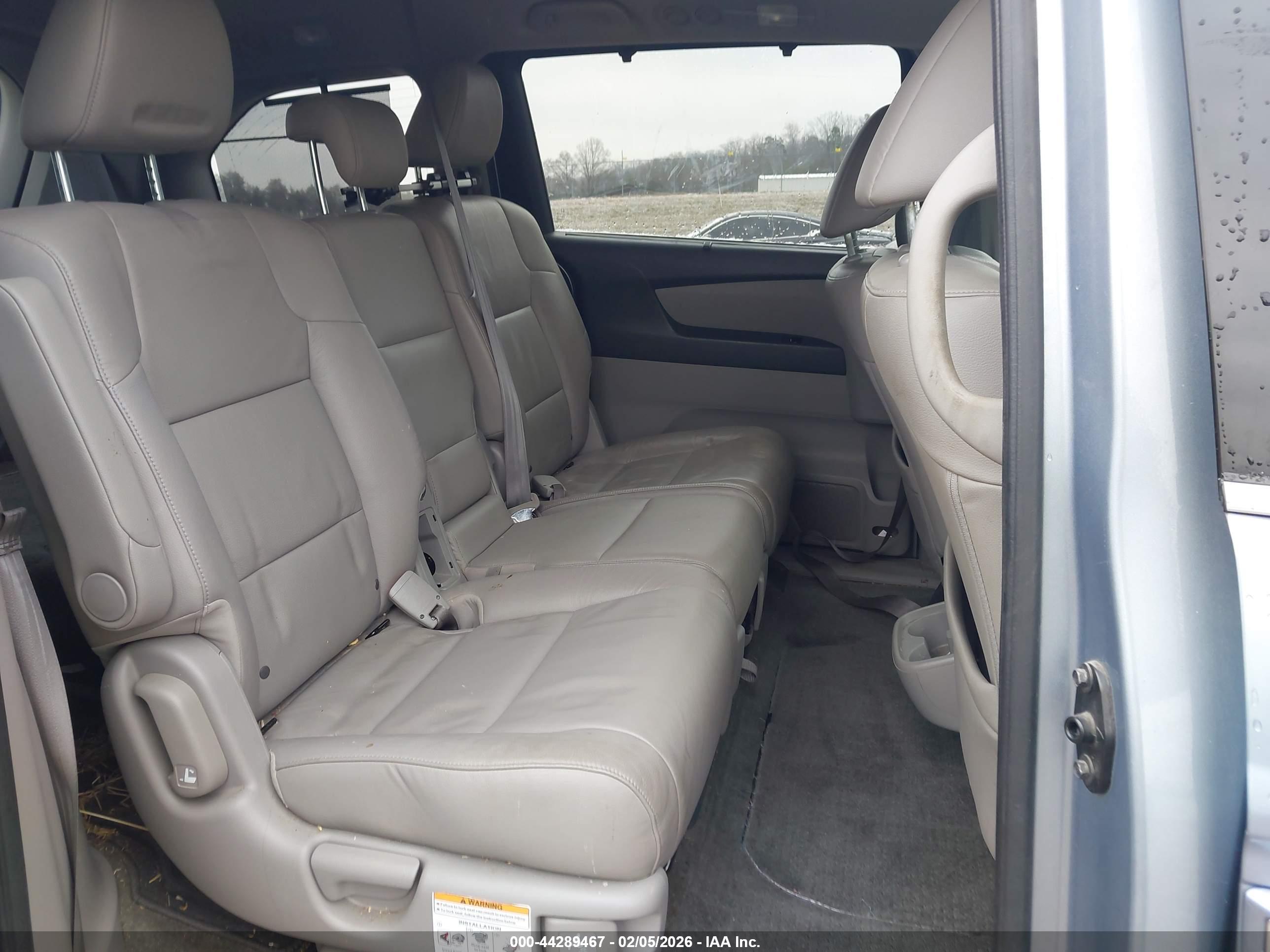 HONDA ODYSSEY image 8
