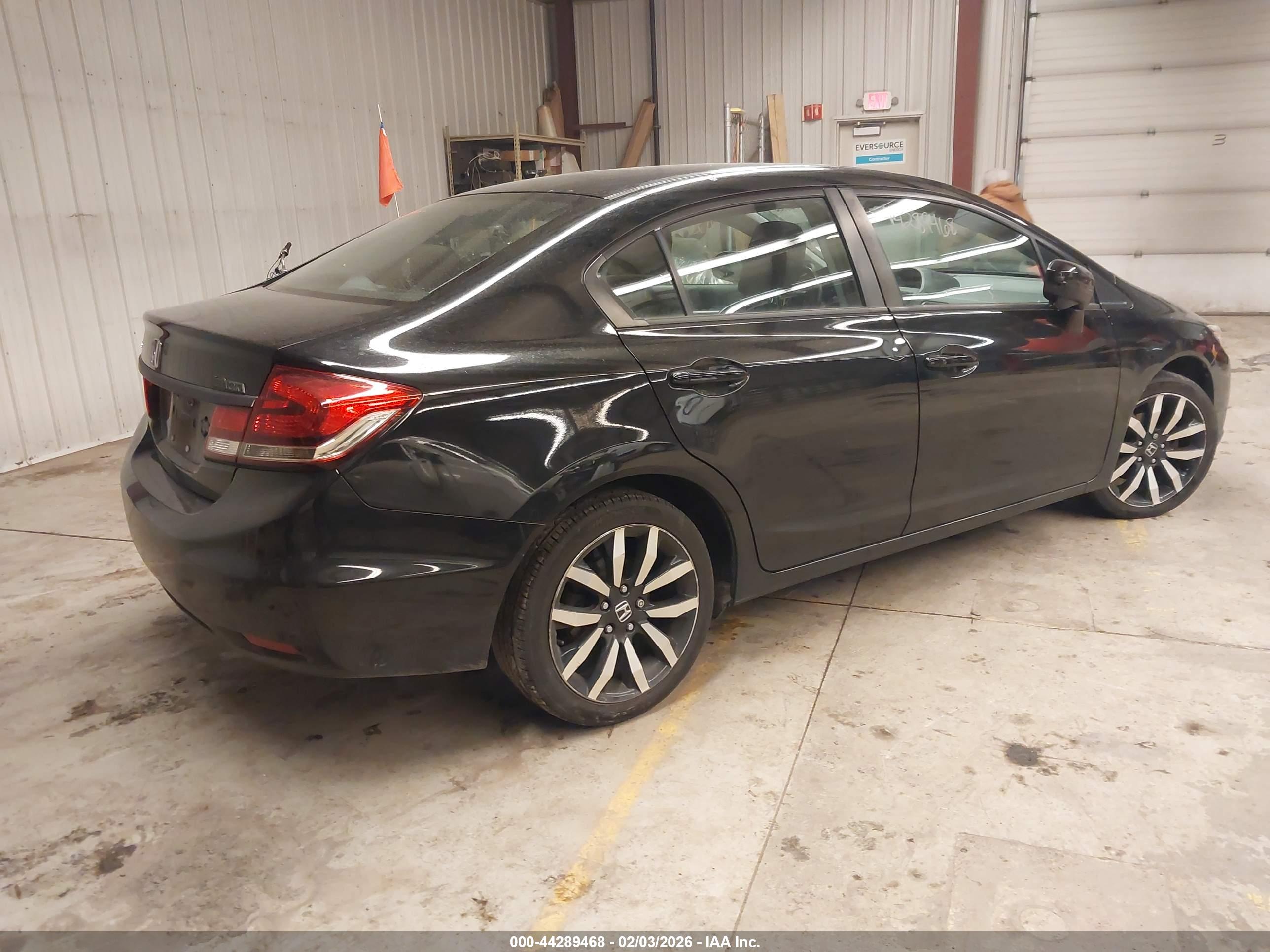 HONDA CIVIC image 4