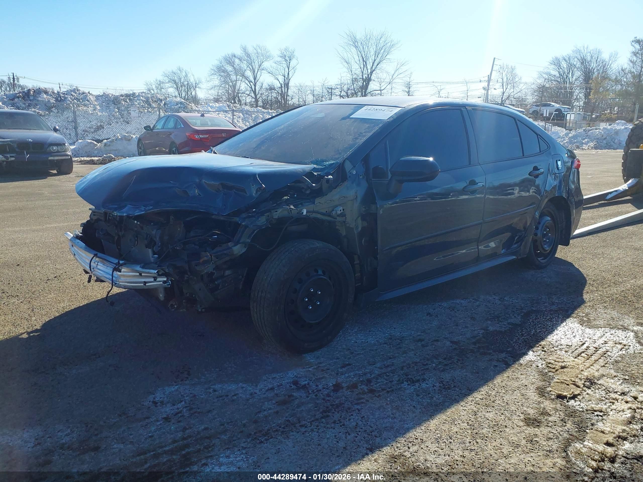 TOYOTA COROLLA image 2