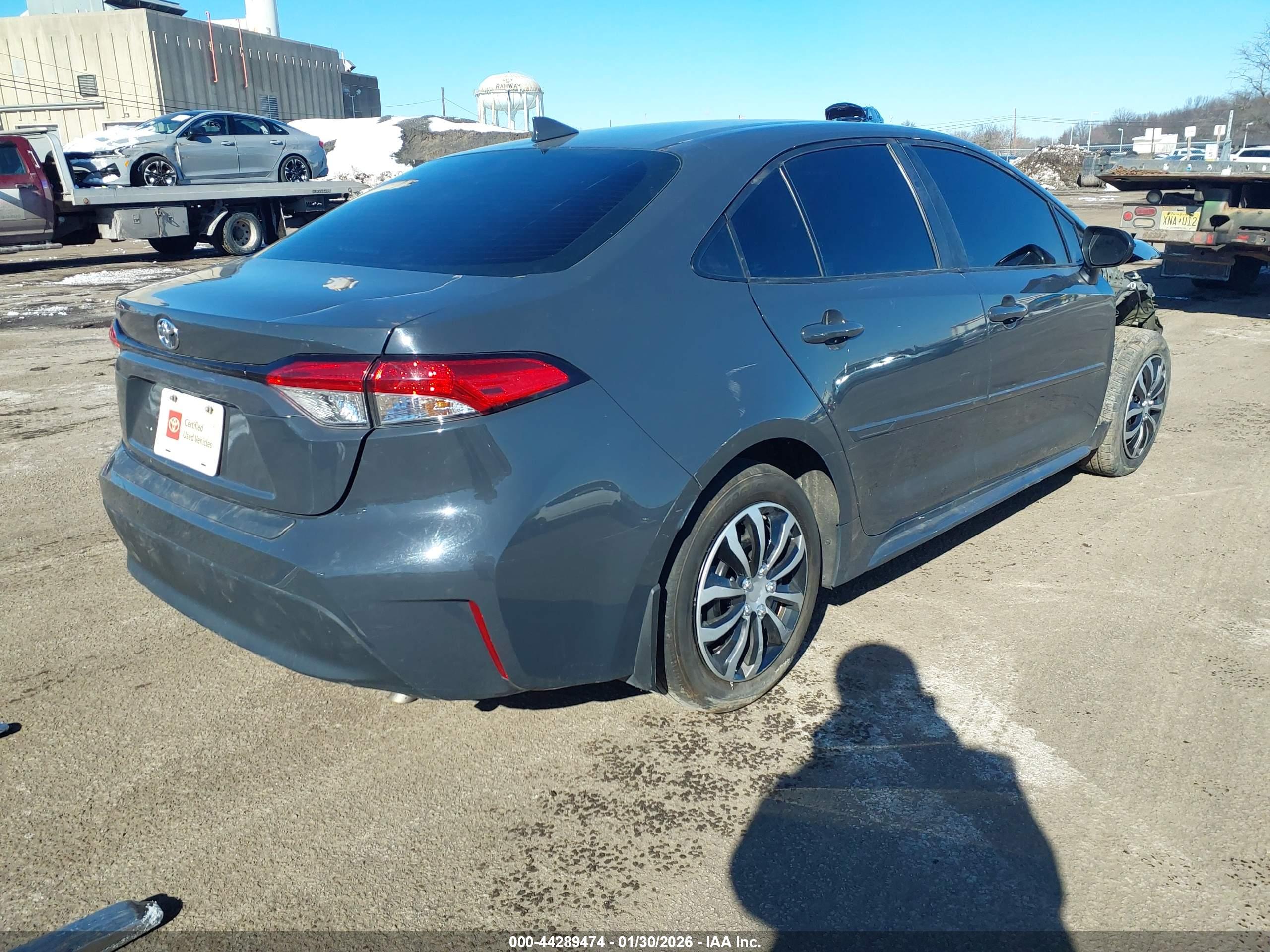 TOYOTA COROLLA image 4