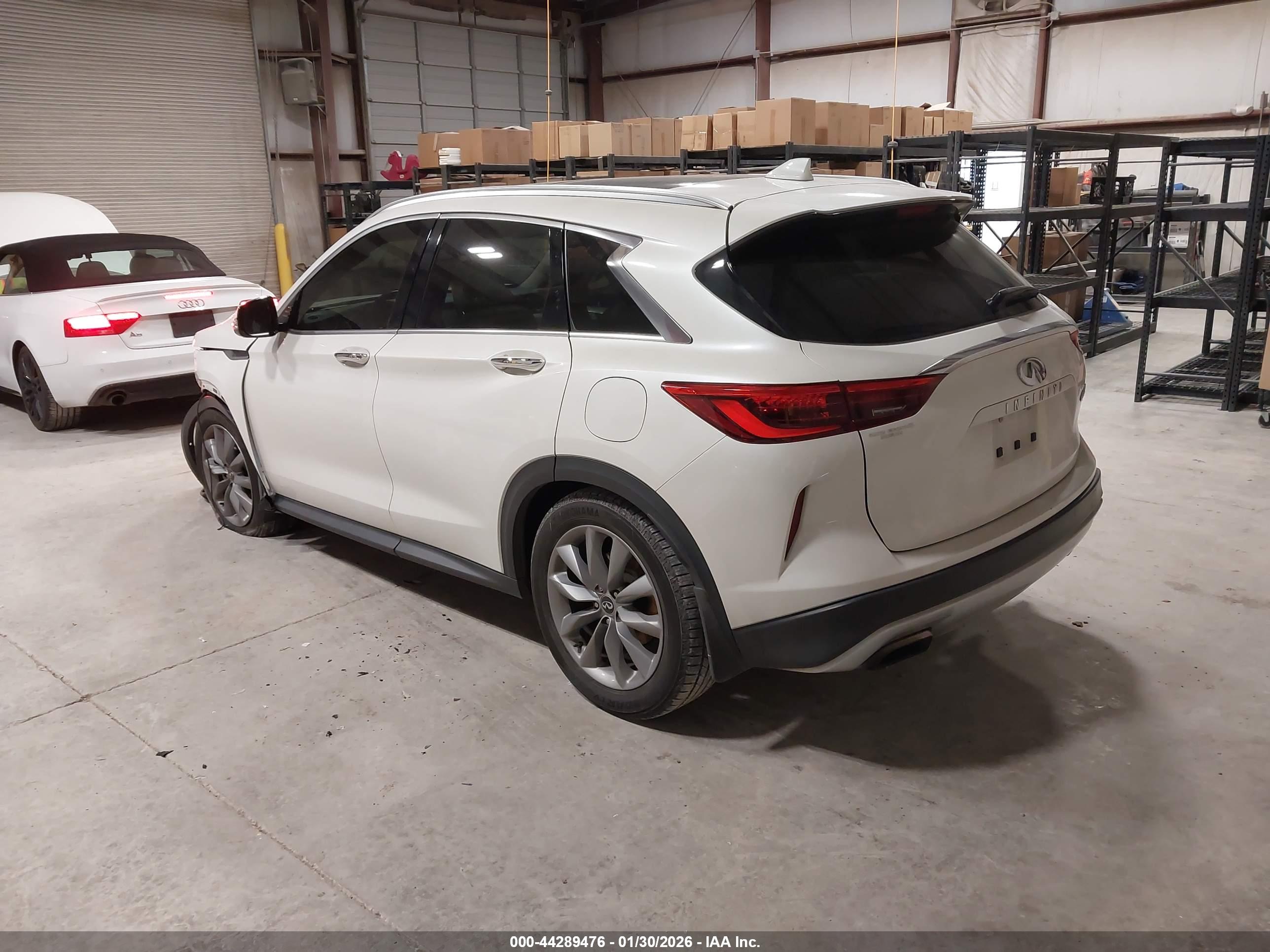 INFINITI QX50 image 3