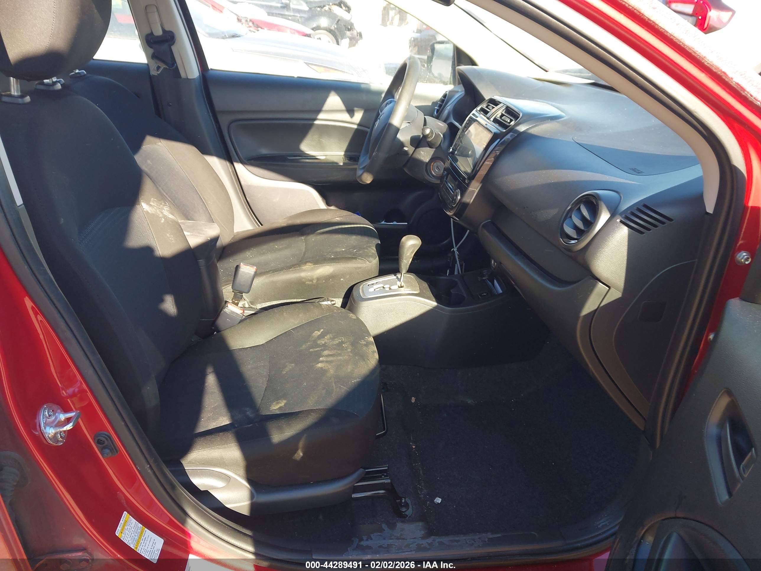 MITSUBISHI MIRAGE image 5