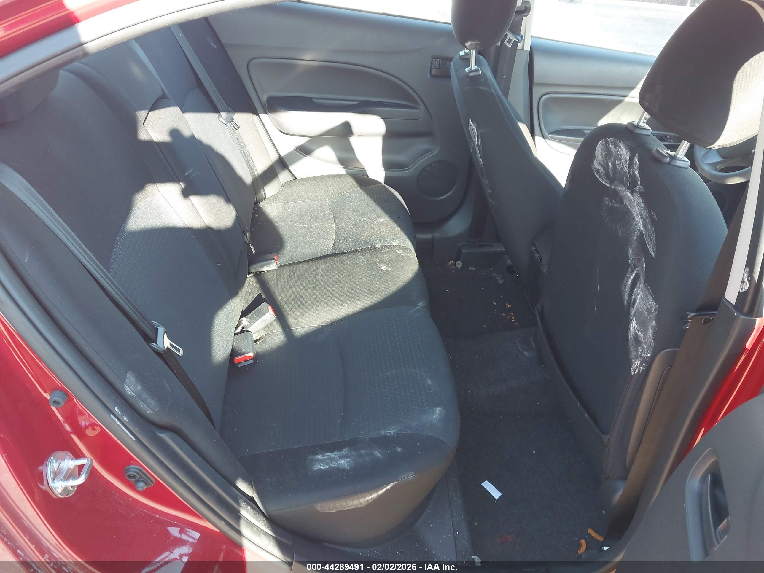 MITSUBISHI MIRAGE image 8