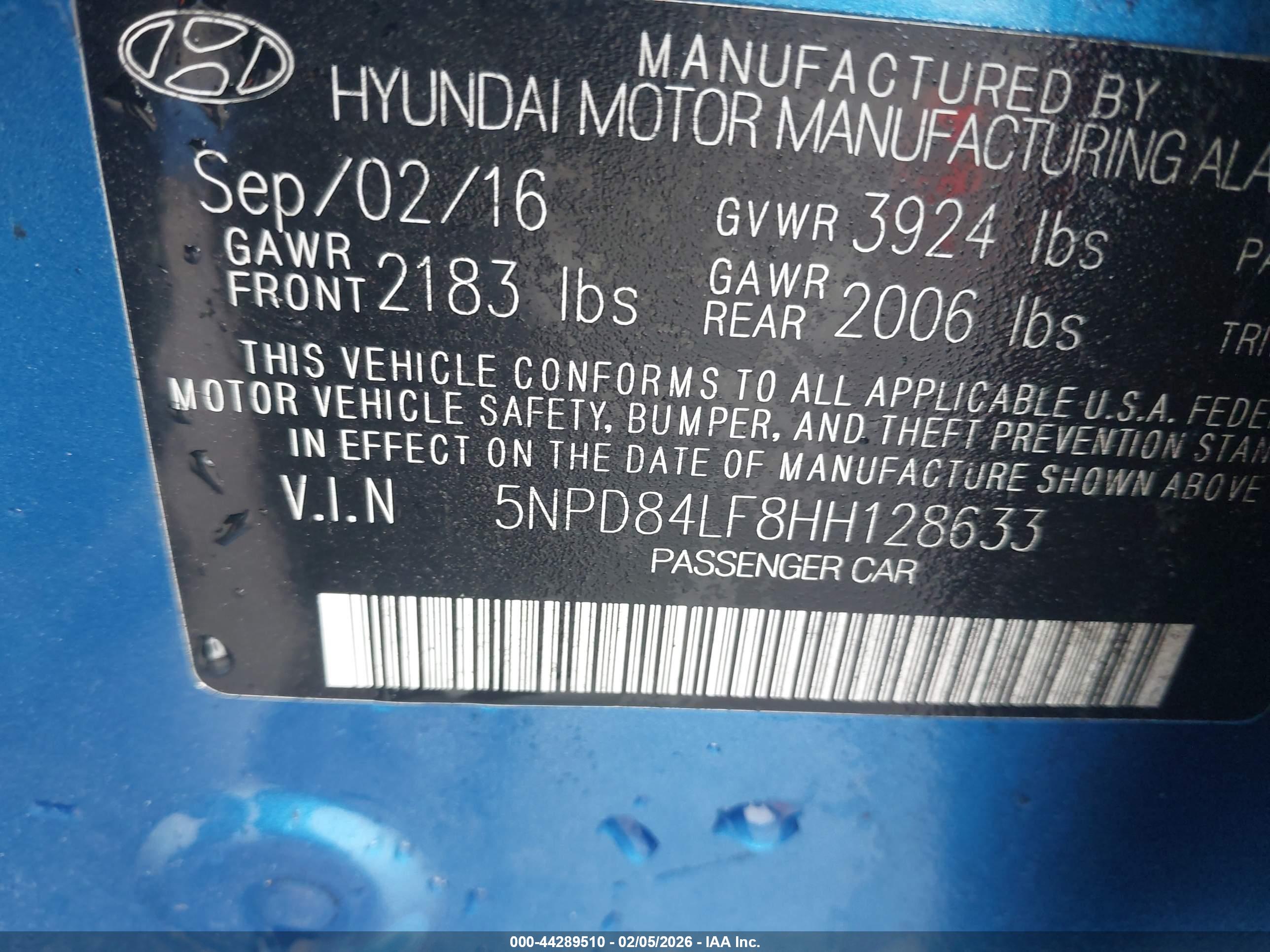 HYUNDAI ELANTRA image 9