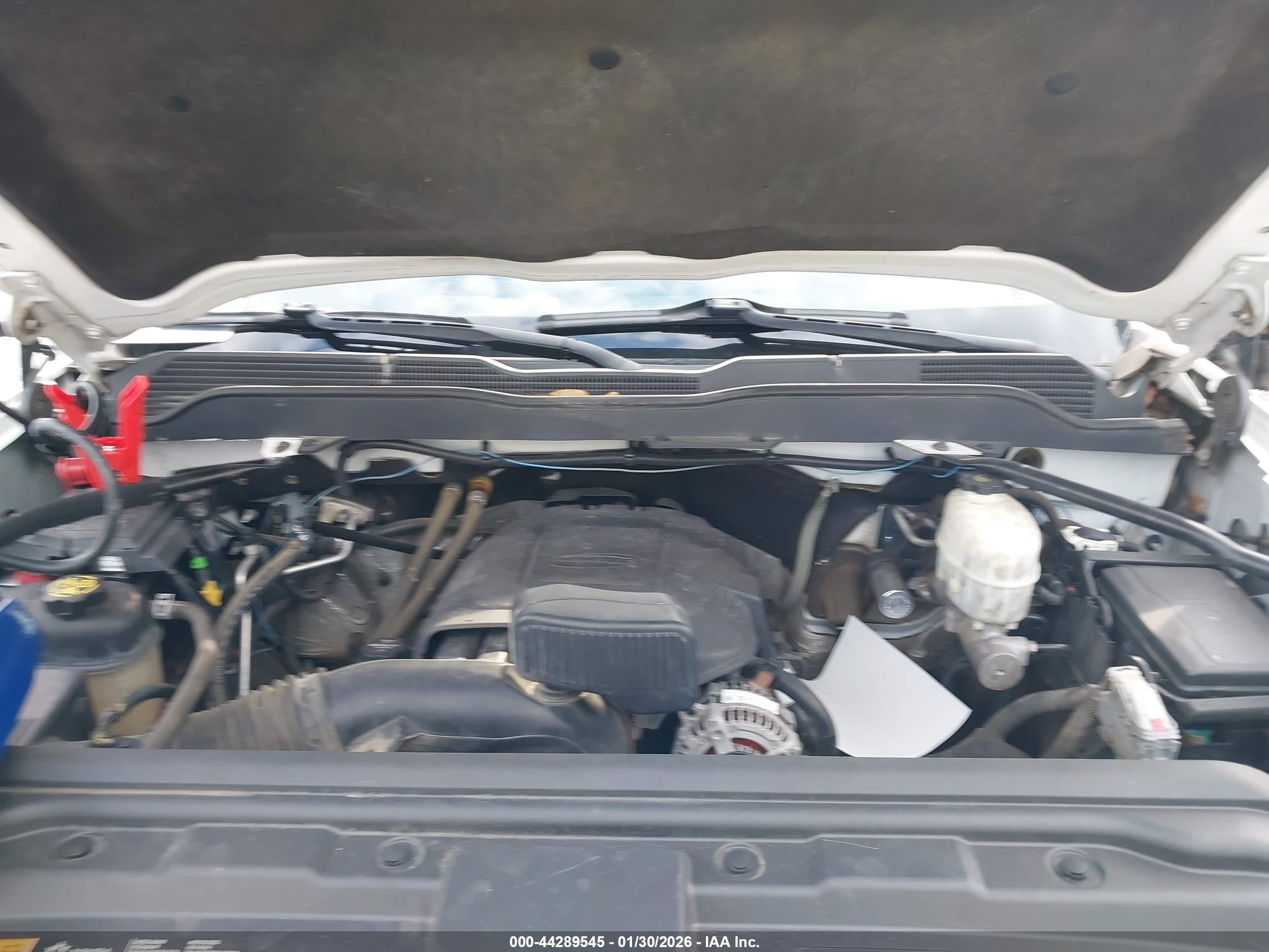 CHEVROLET SILVERADO image 10