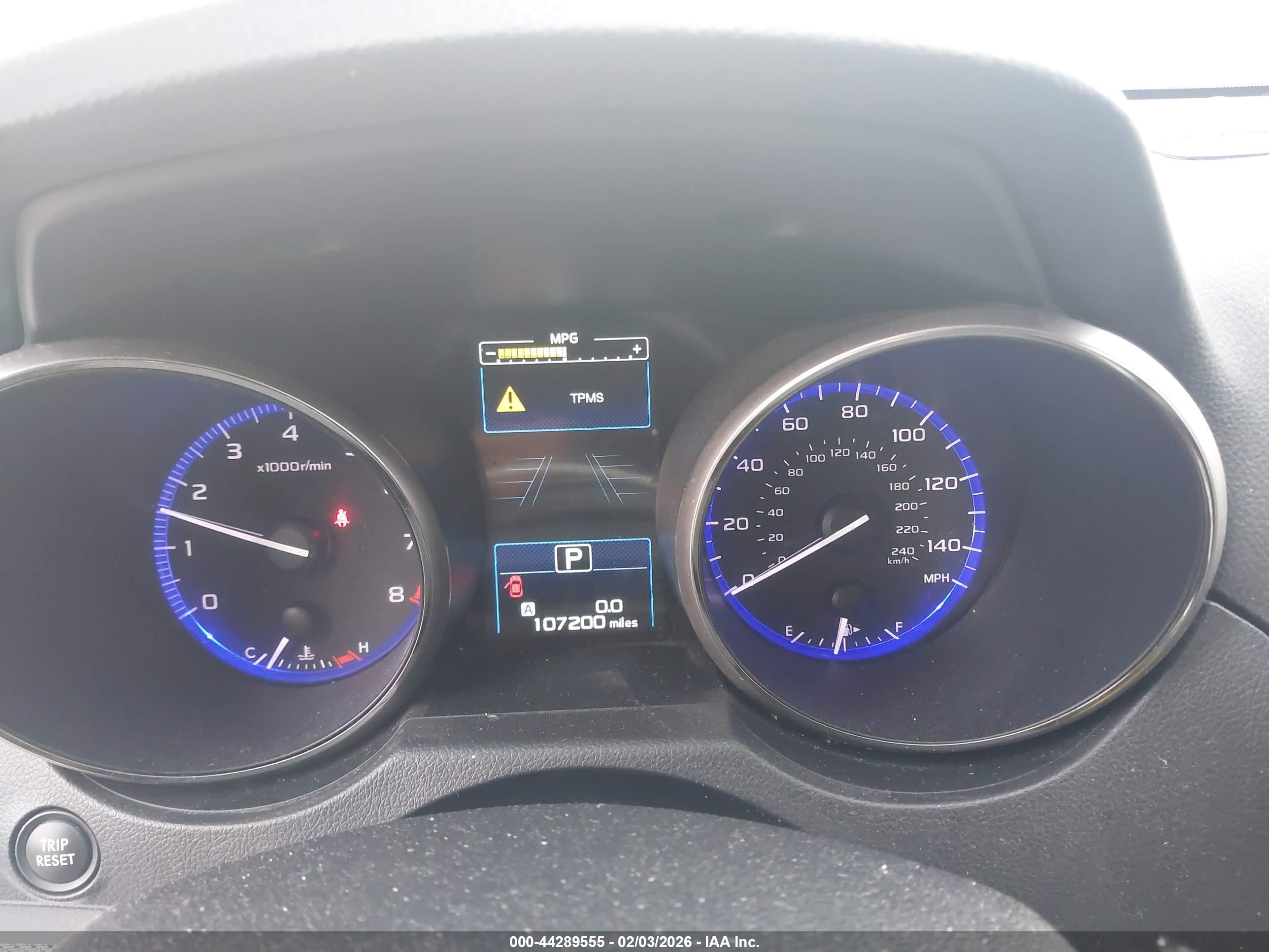 SUBARU OUTBACK image 7