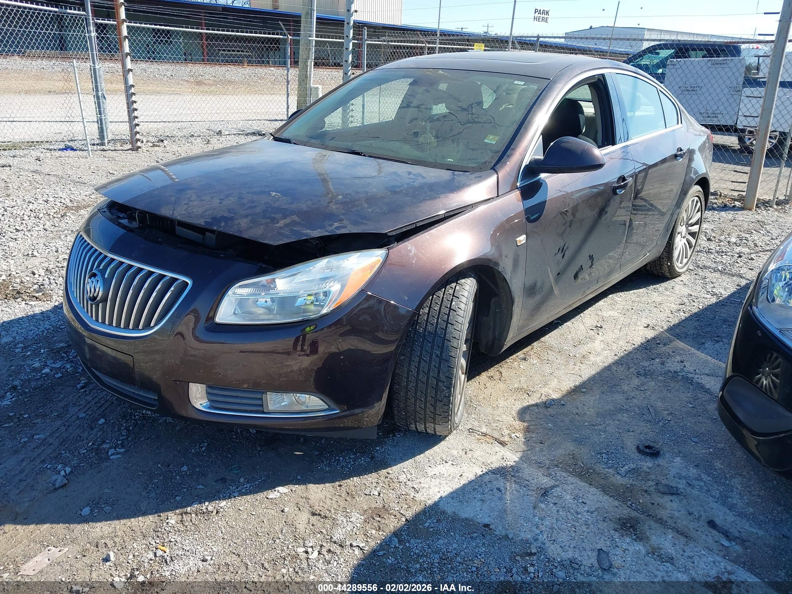 BUICK REGAL image 2