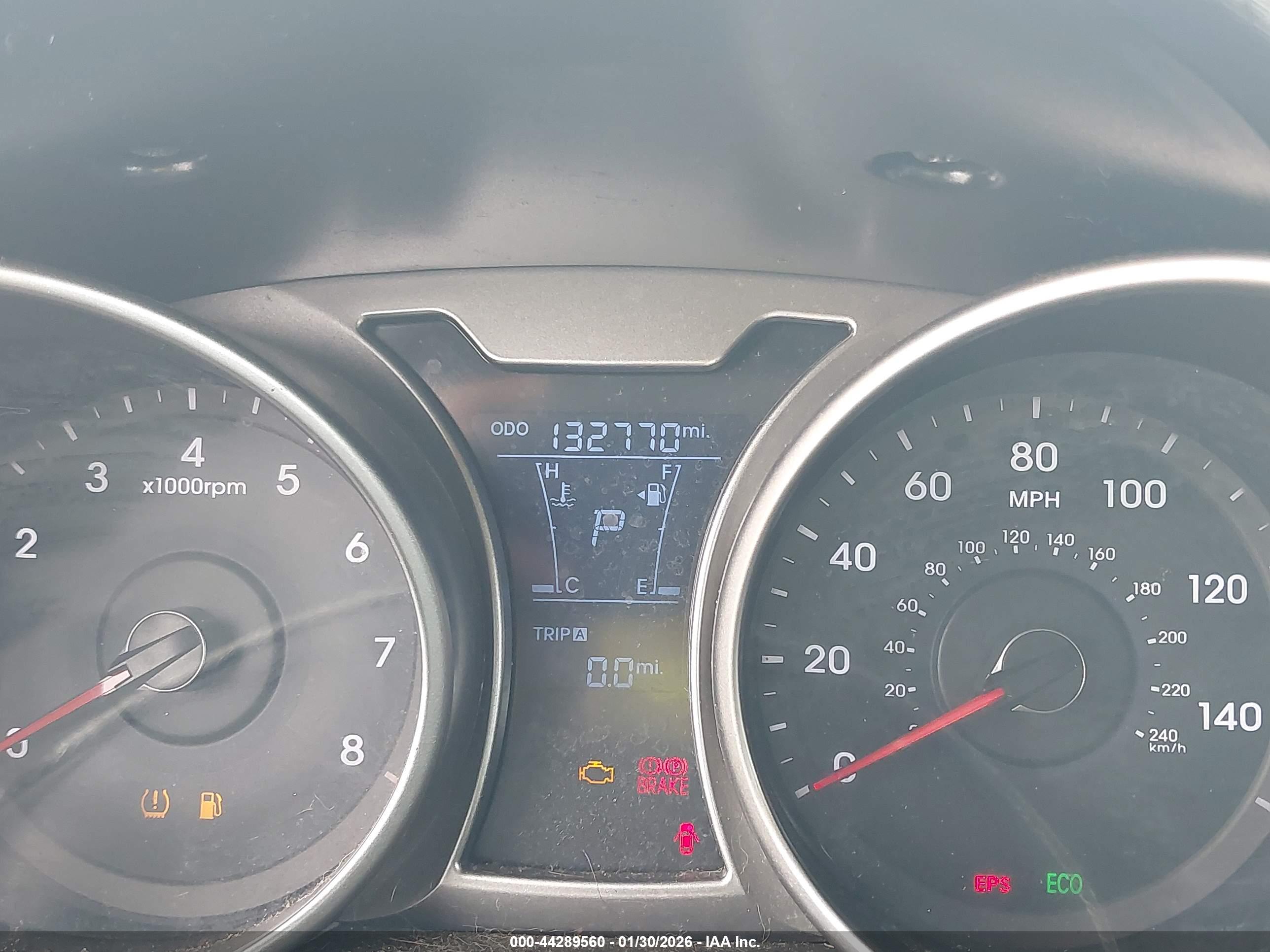 HYUNDAI VELOSTER image 7
