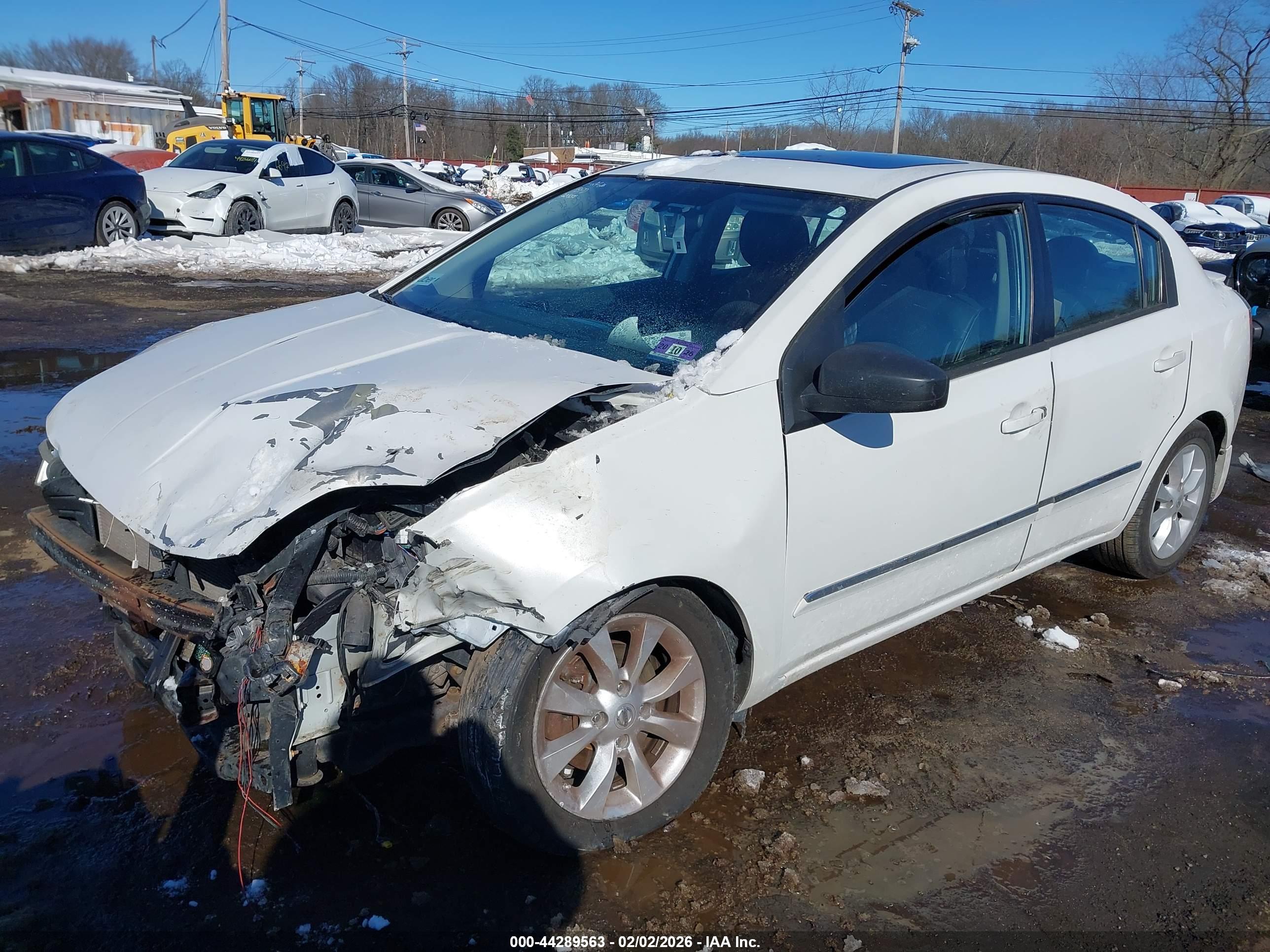 NISSAN SENTRA image 6