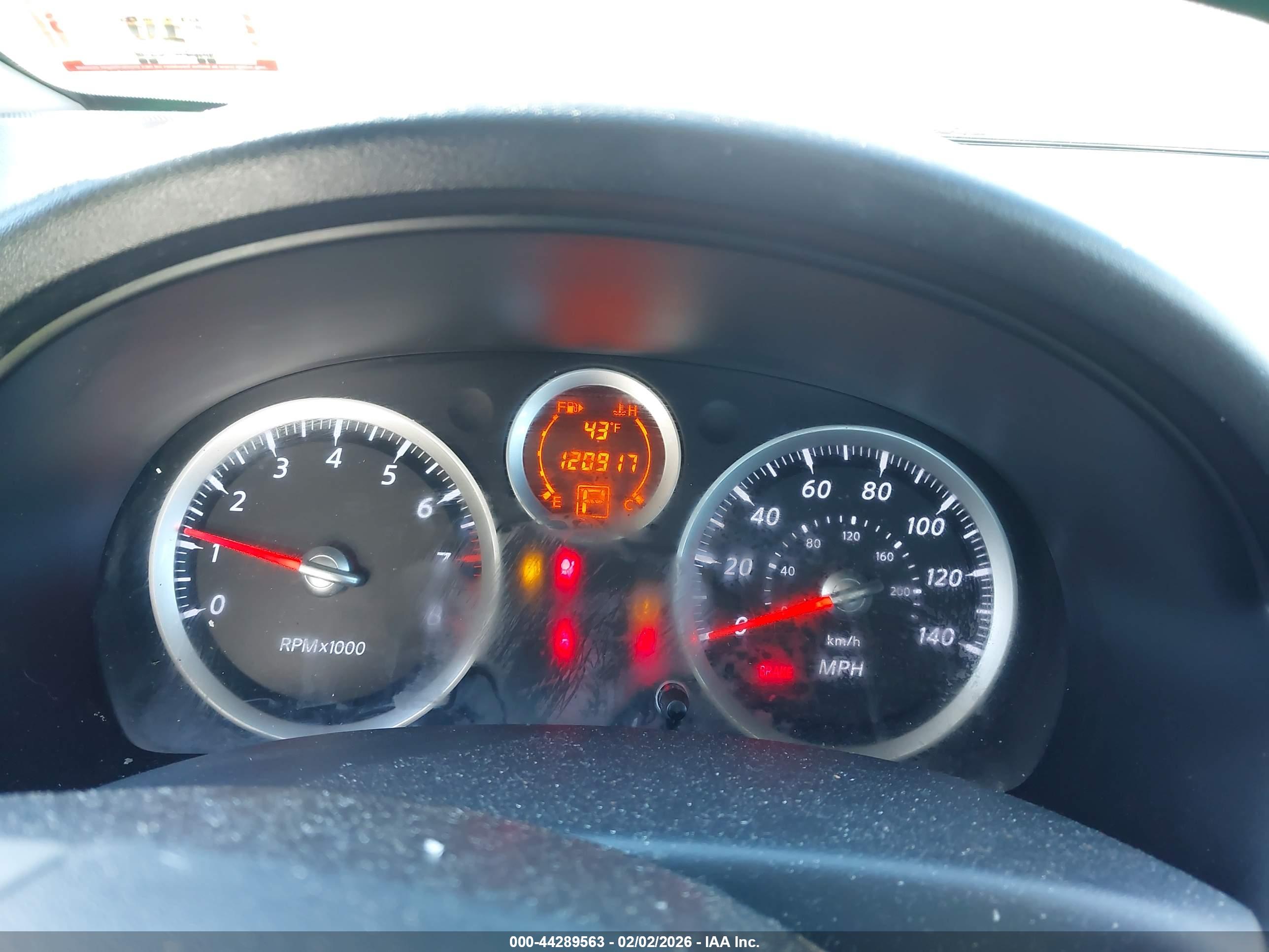 NISSAN SENTRA image 7