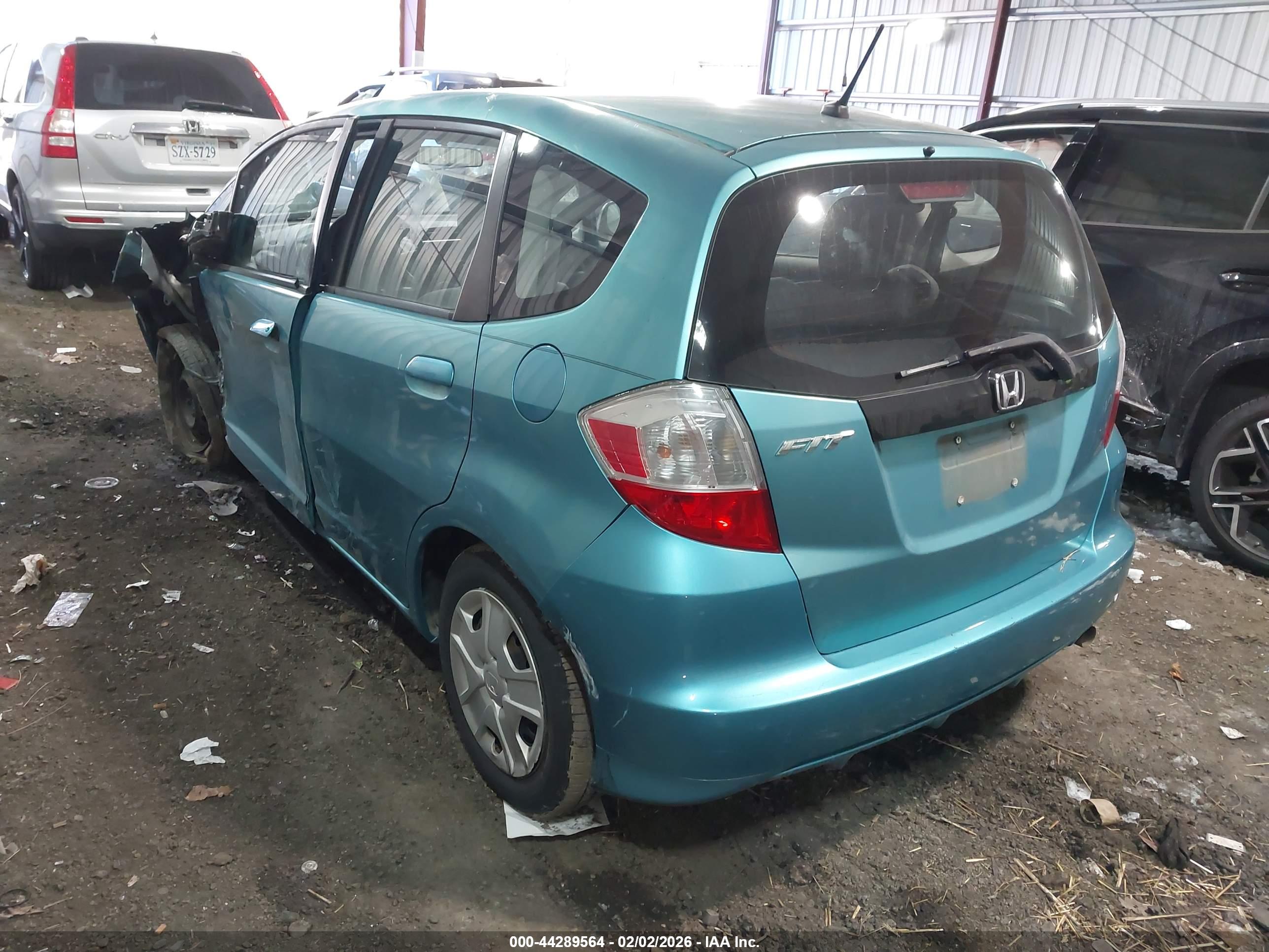 HONDA FIT image 3