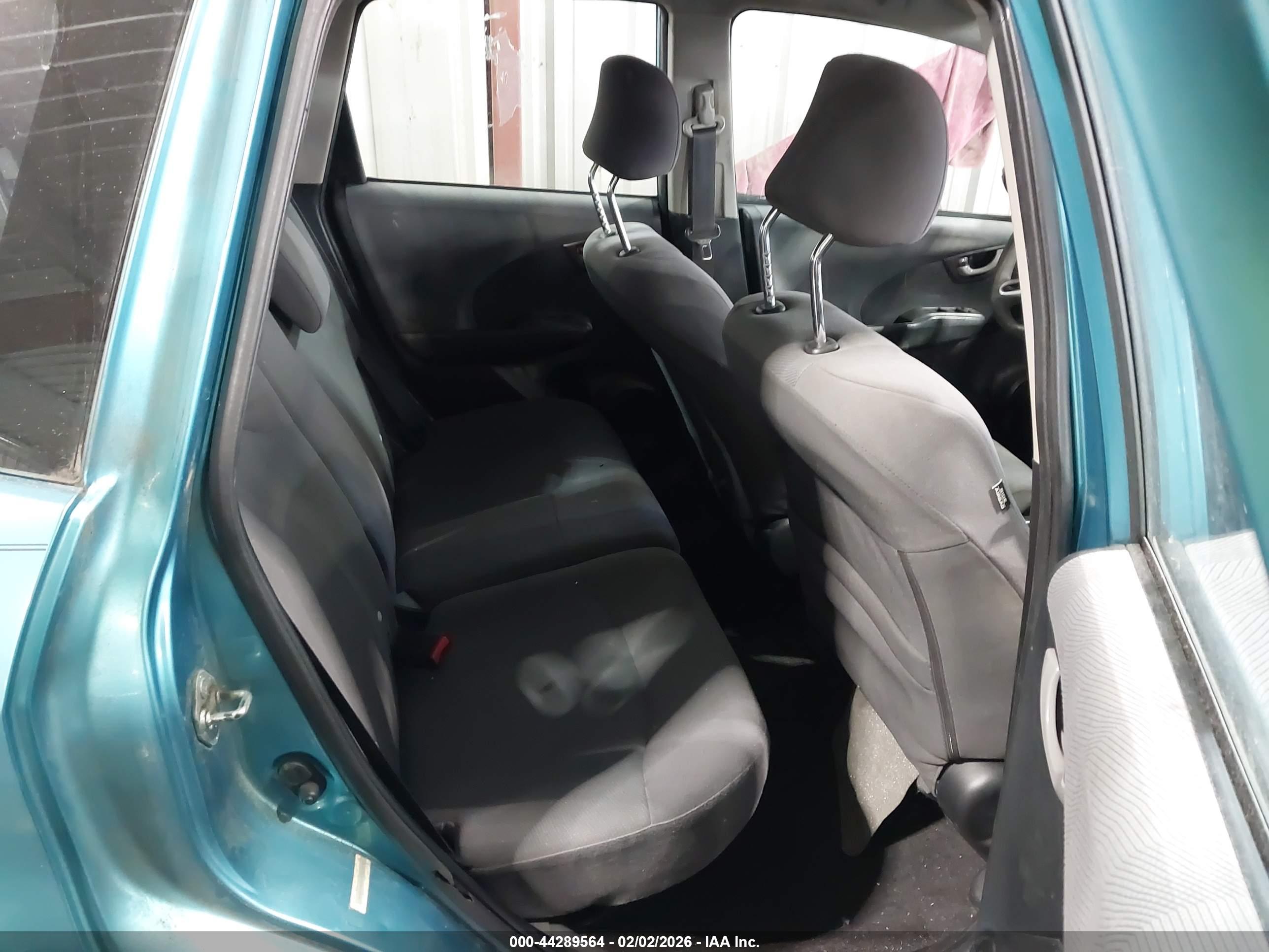 HONDA FIT image 8