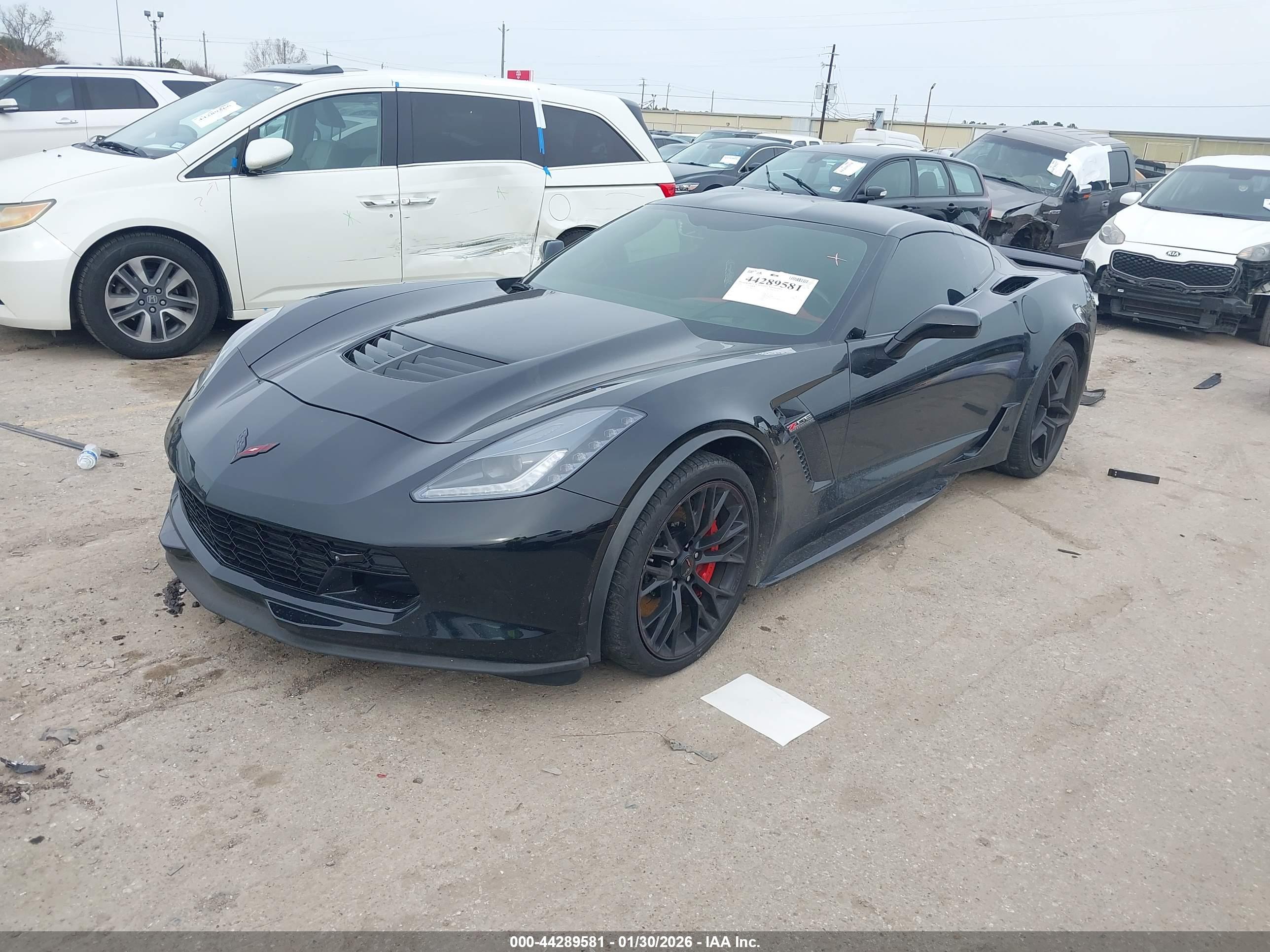 CHEVROLET CORVETTE image 2