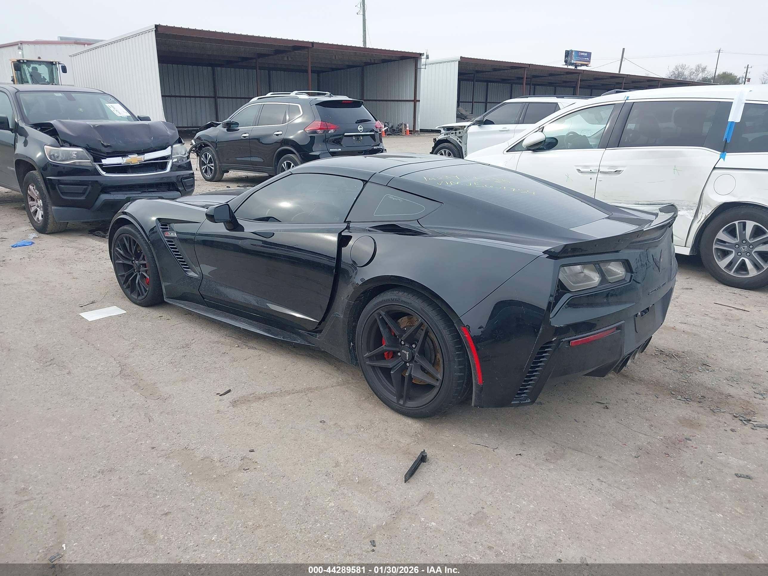 CHEVROLET CORVETTE image 3