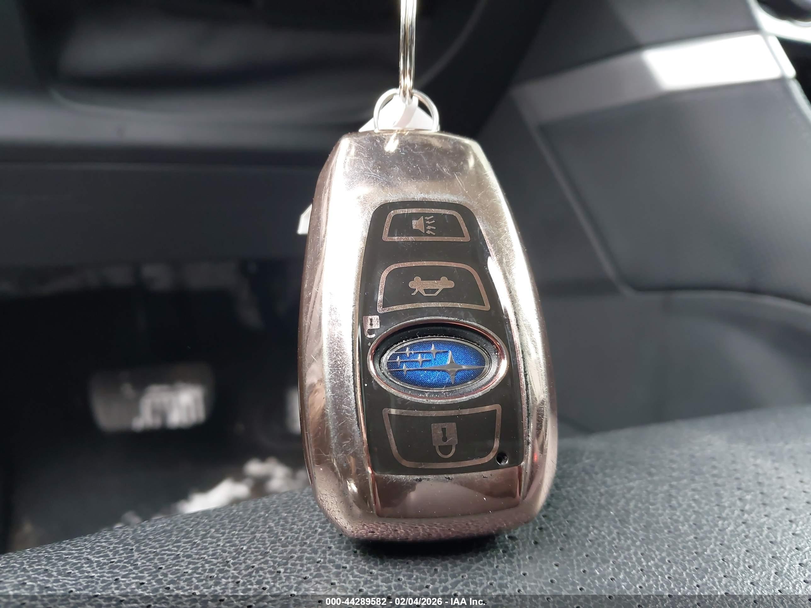 SUBARU FORESTER image 11