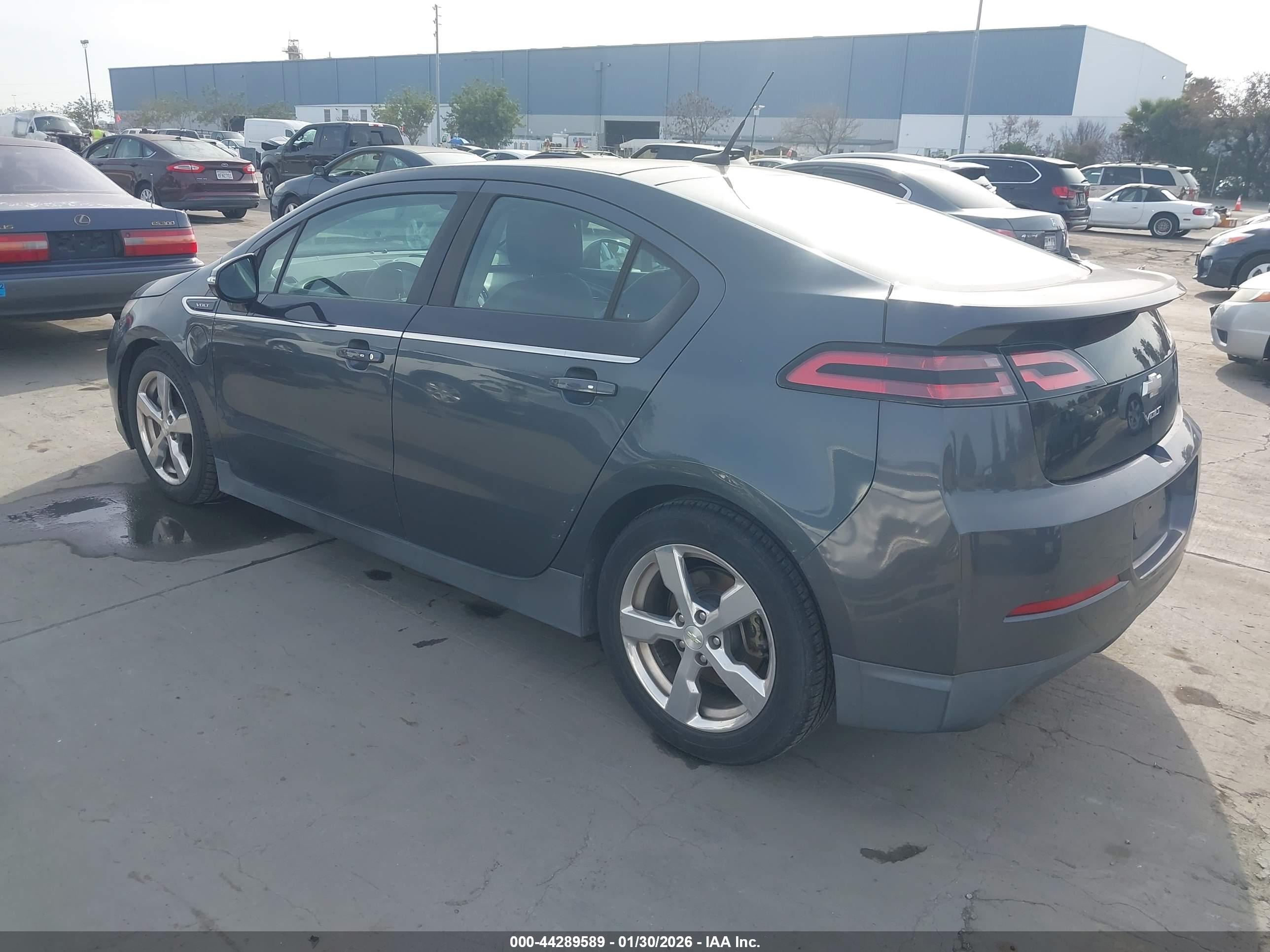 CHEVROLET VOLT image 3