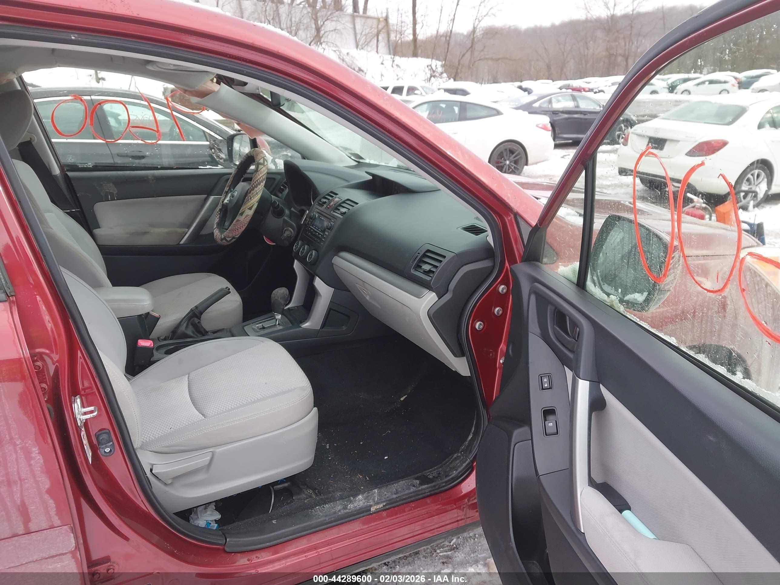 SUBARU FORESTER image 5