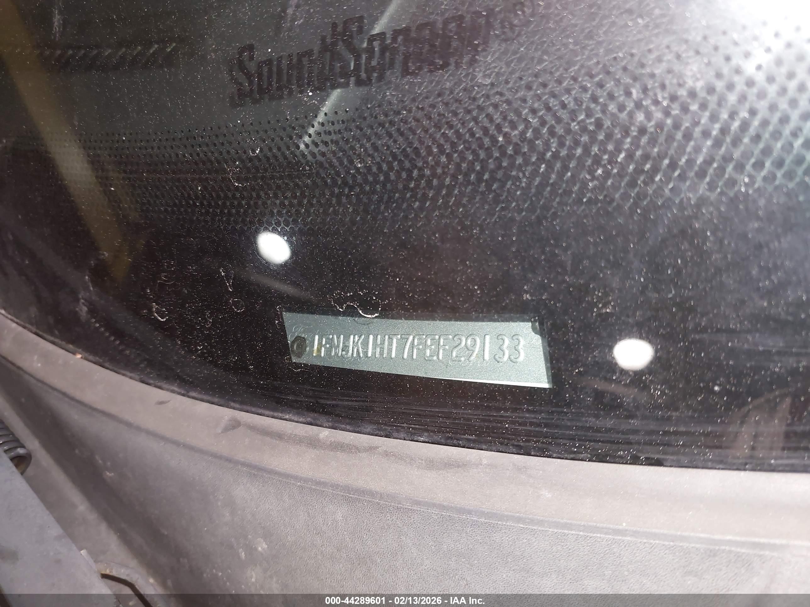 FORD EXPEDITION image 9