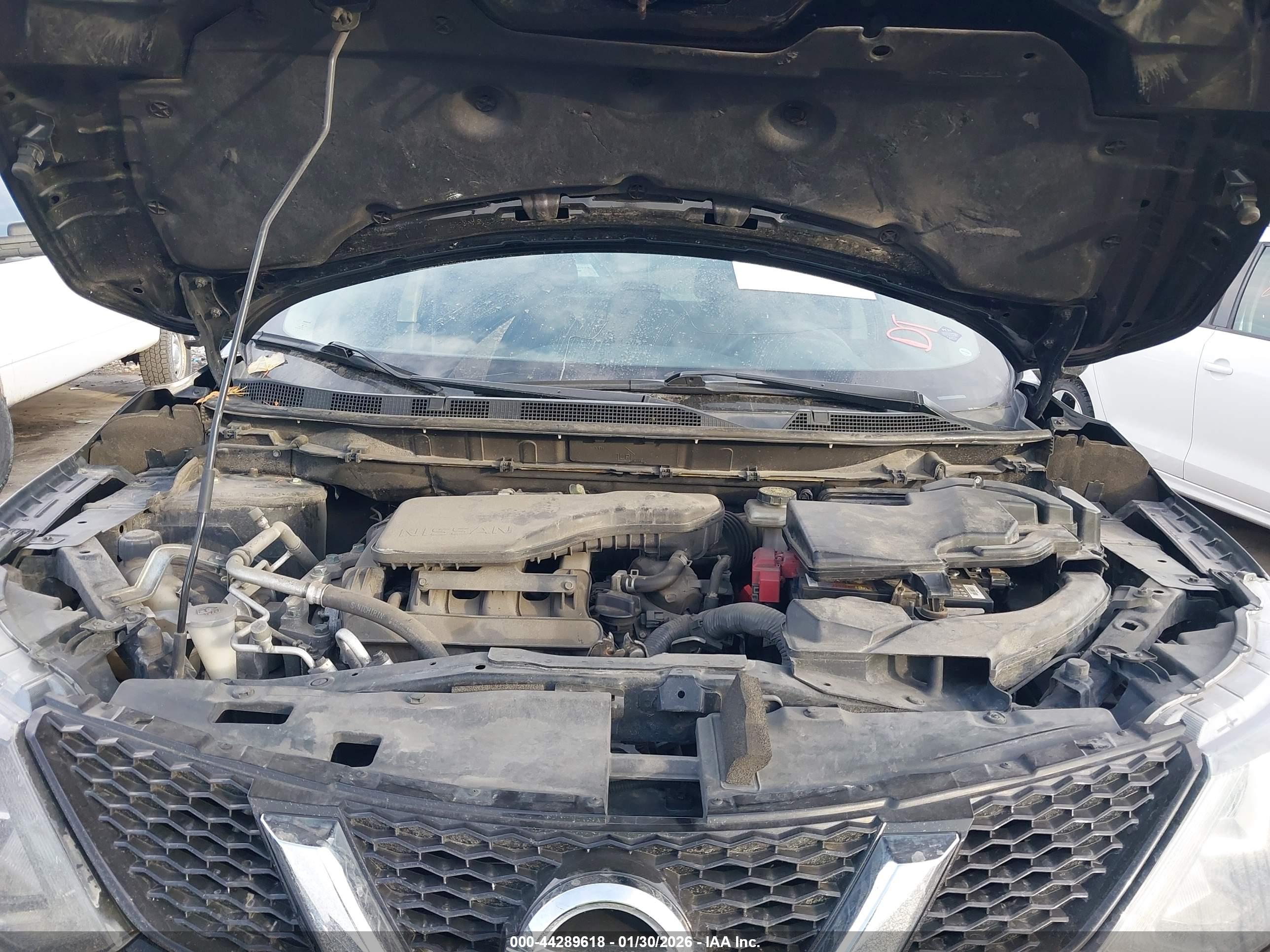 NISSAN ROGUE image 10
