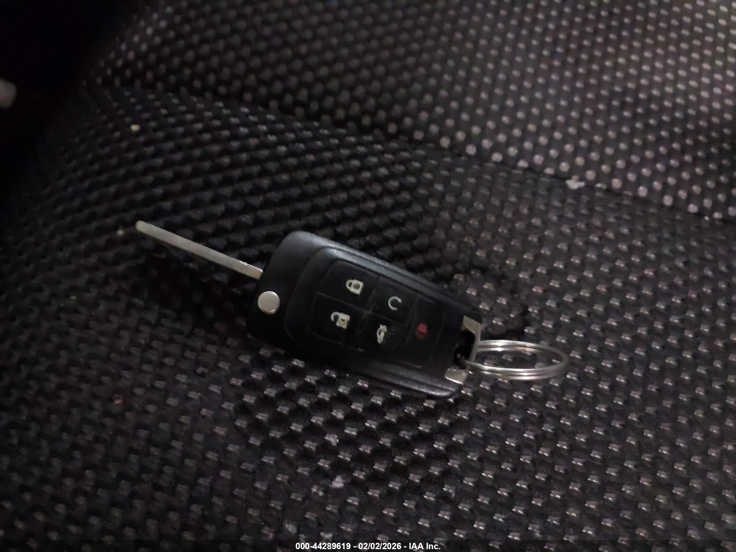 CHEVROLET EQUINOX image 11