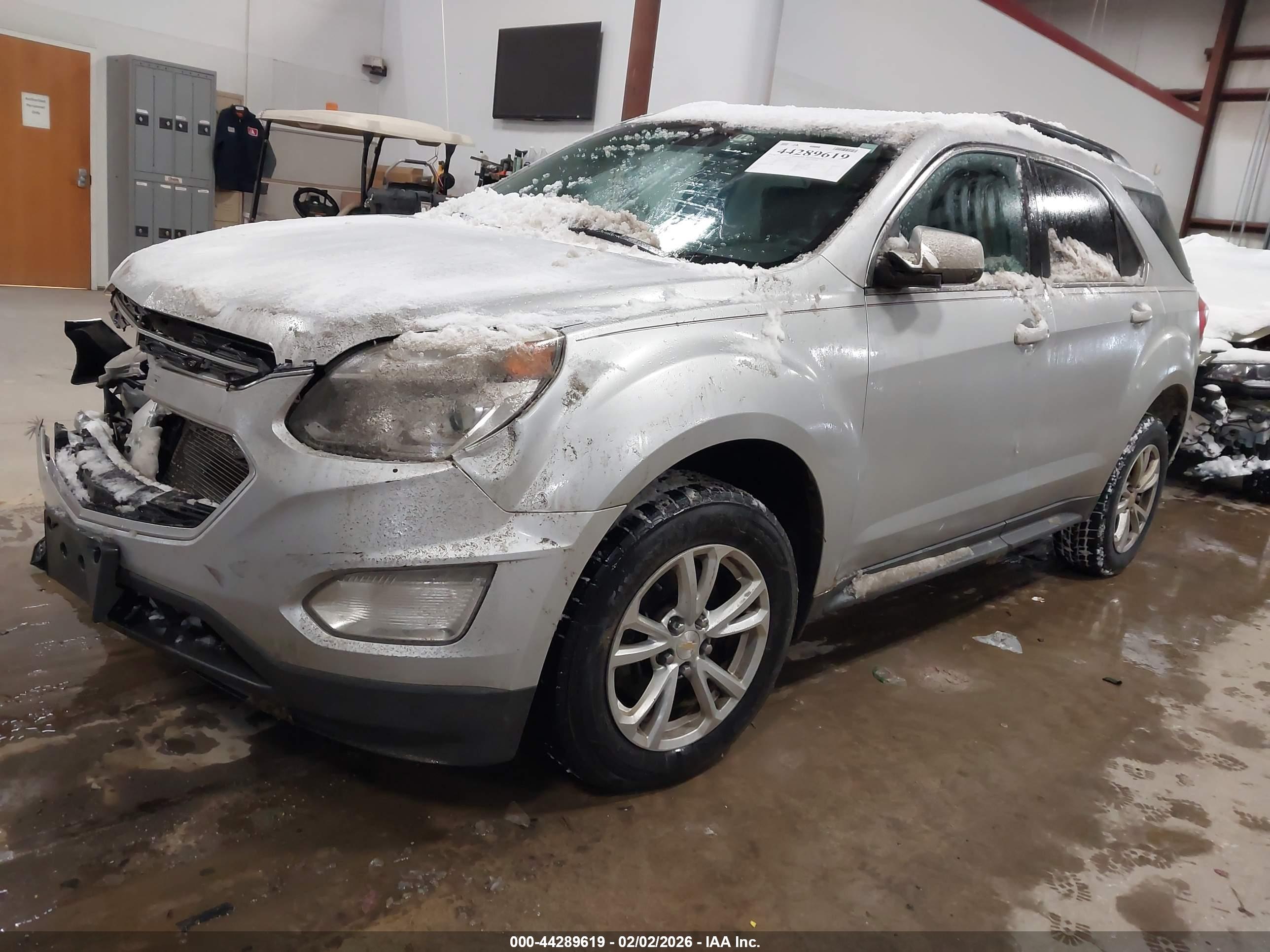 CHEVROLET EQUINOX image 2