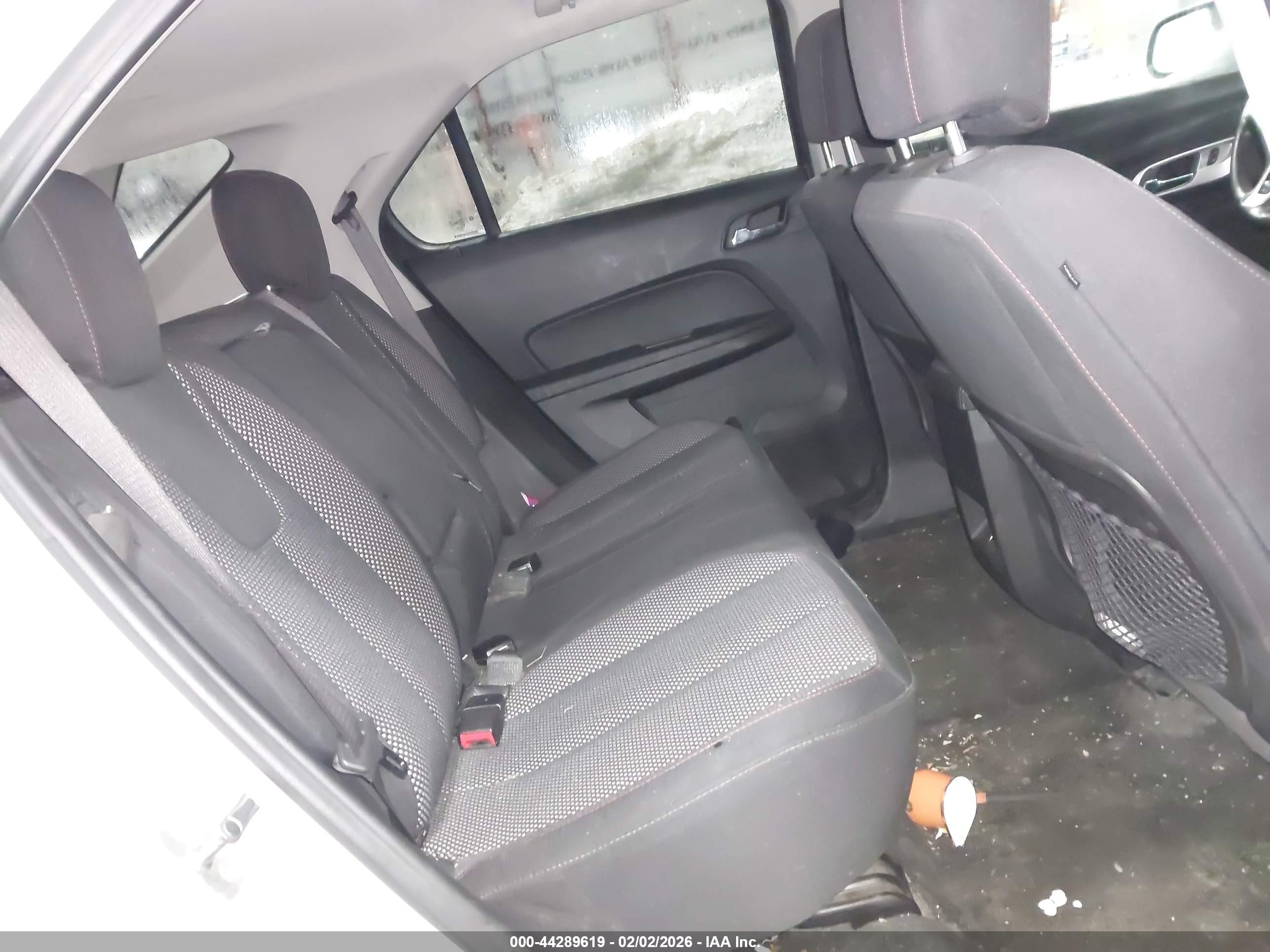 CHEVROLET EQUINOX image 8
