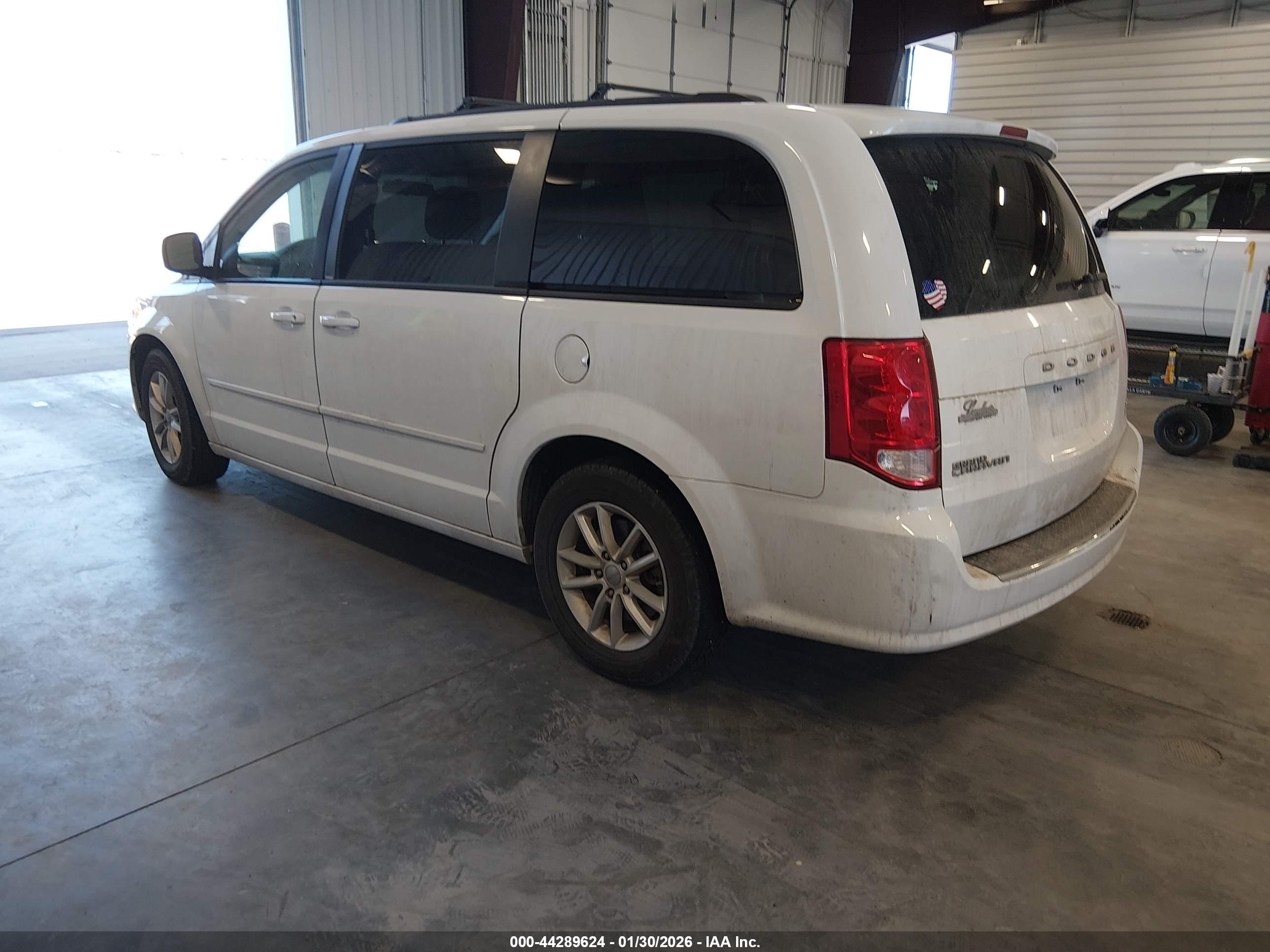 DODGE GRAND image 3