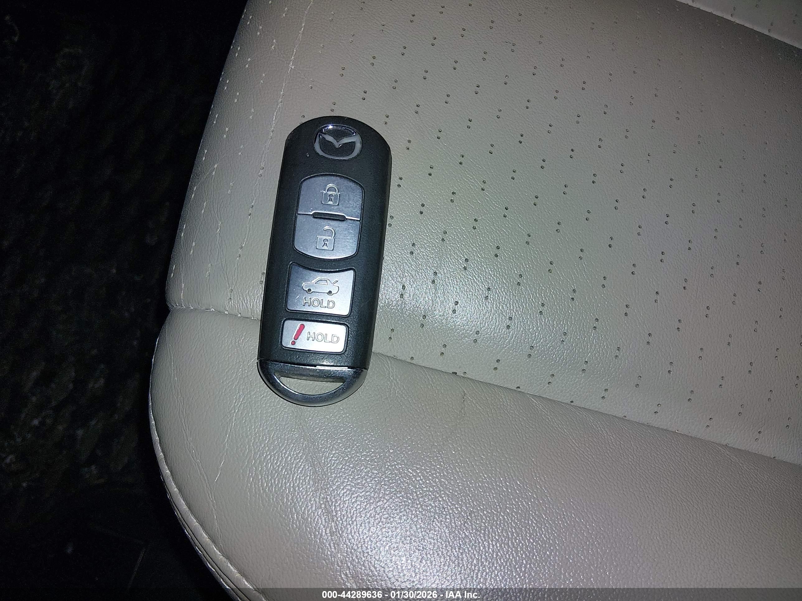 MAZDA MAZDA6 image 11