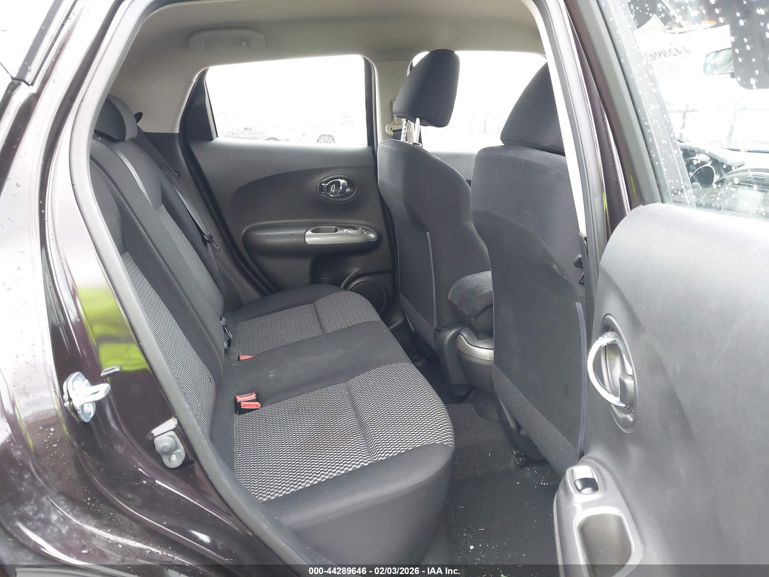 NISSAN JUKE image 8
