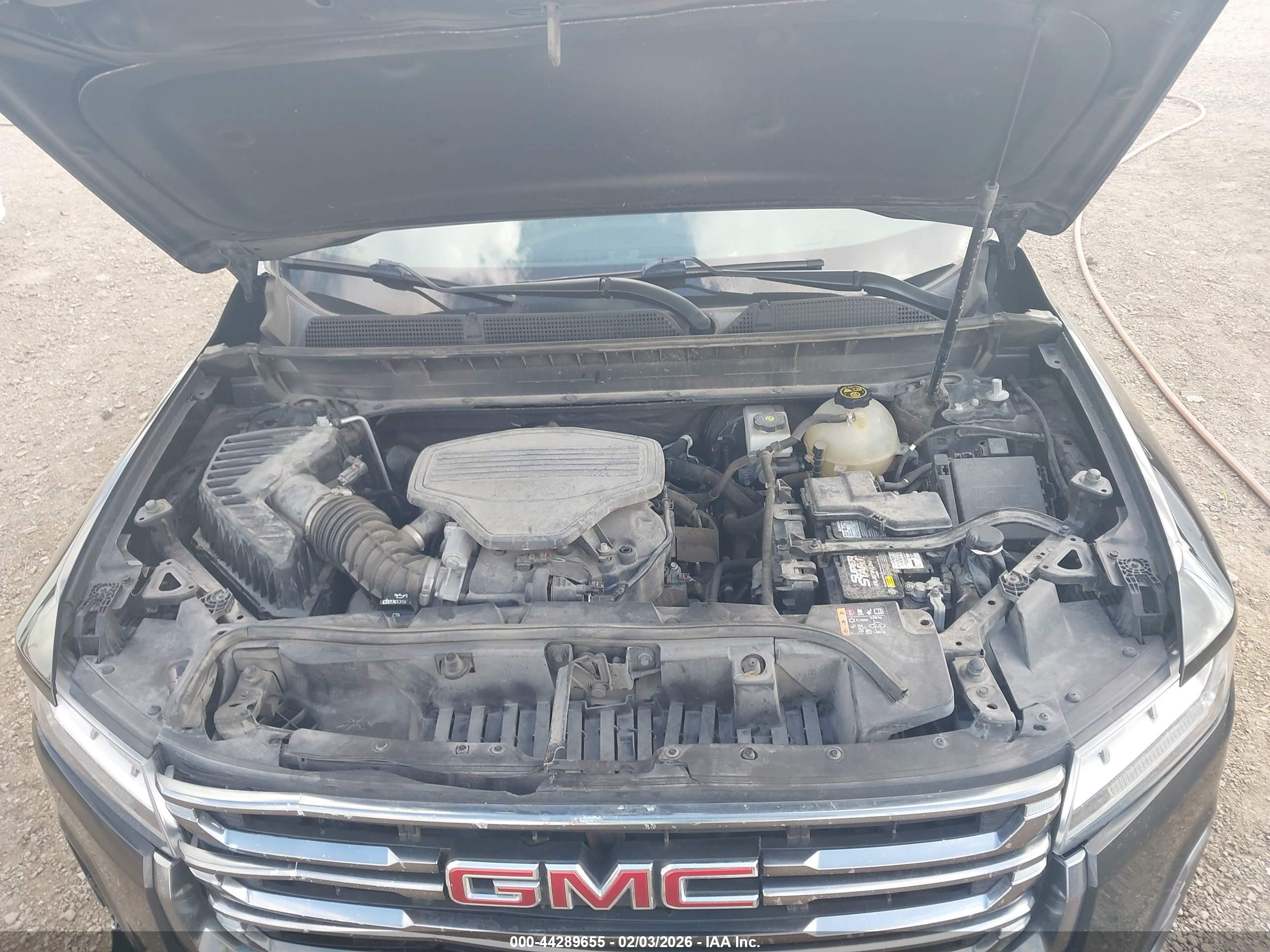 GMC ACADIA image 10