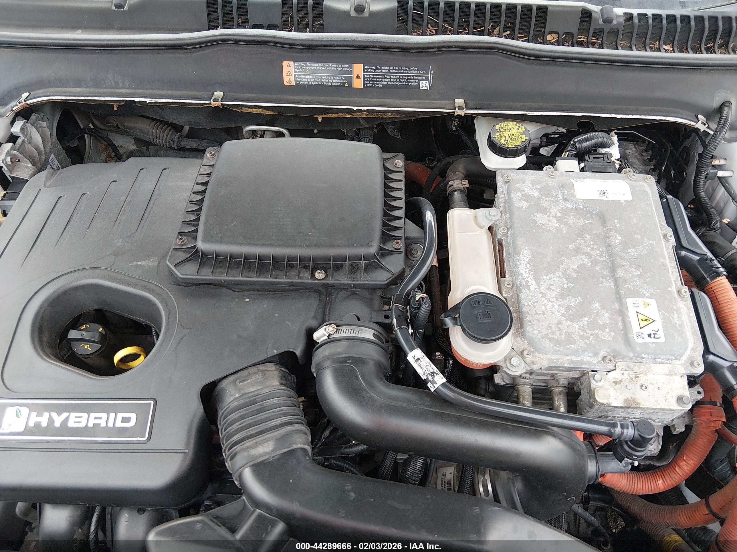FORD FUSION image 10