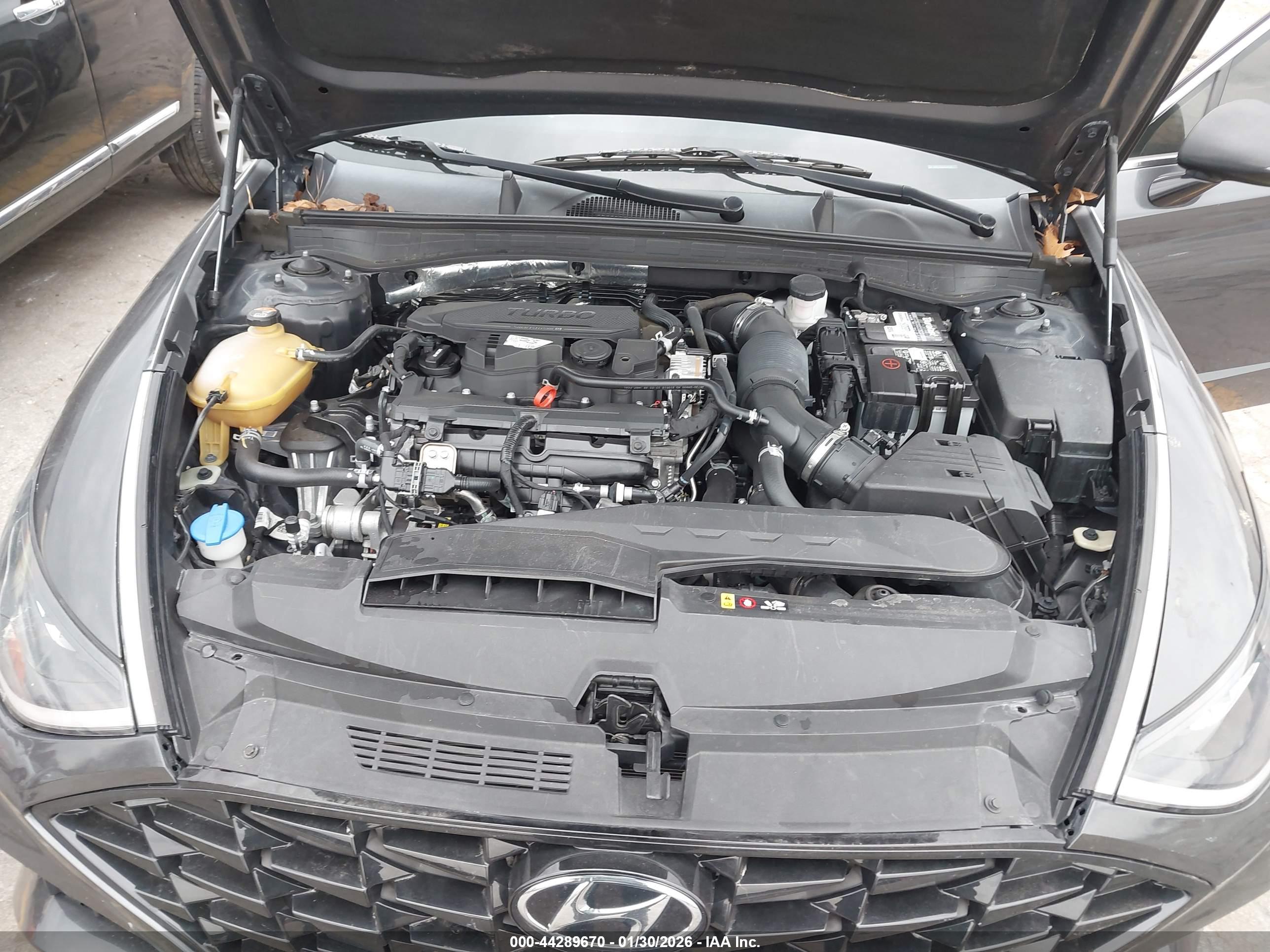HYUNDAI SONATA image 10