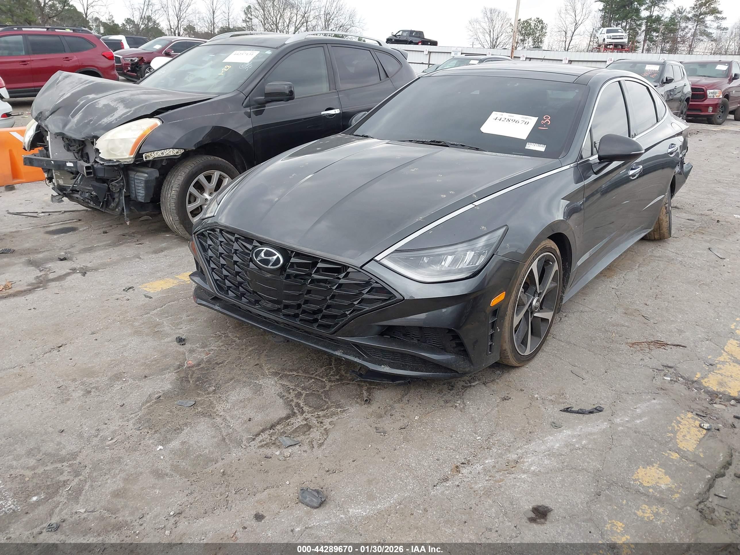 HYUNDAI SONATA image 2