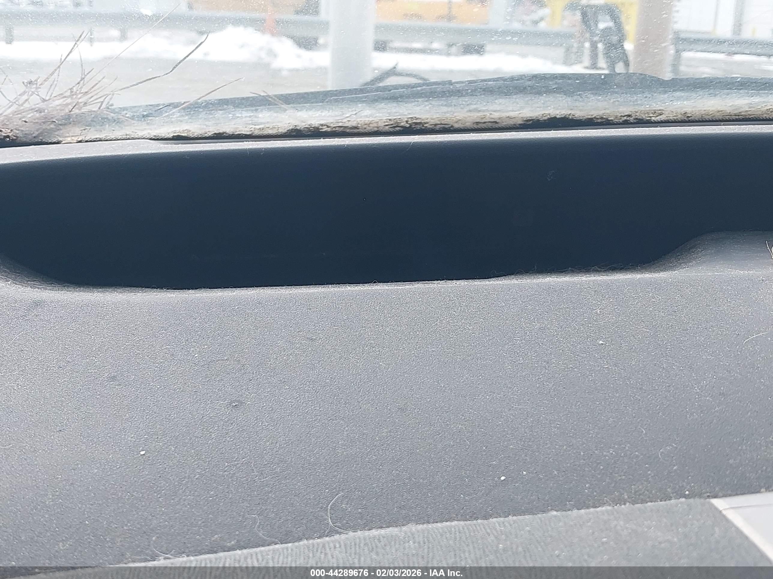 TOYOTA PRIUS image 7