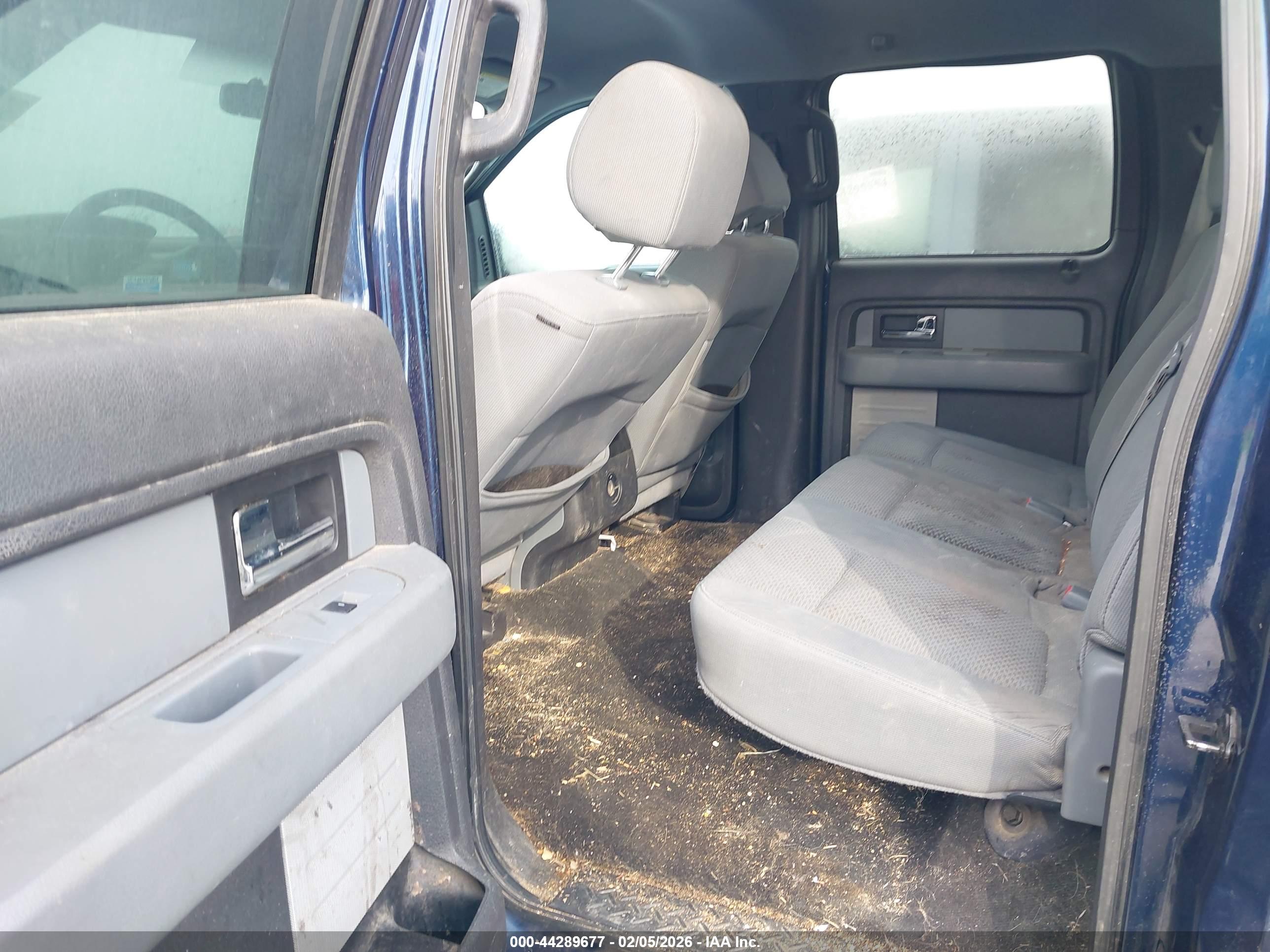 FORD F-150 image 8