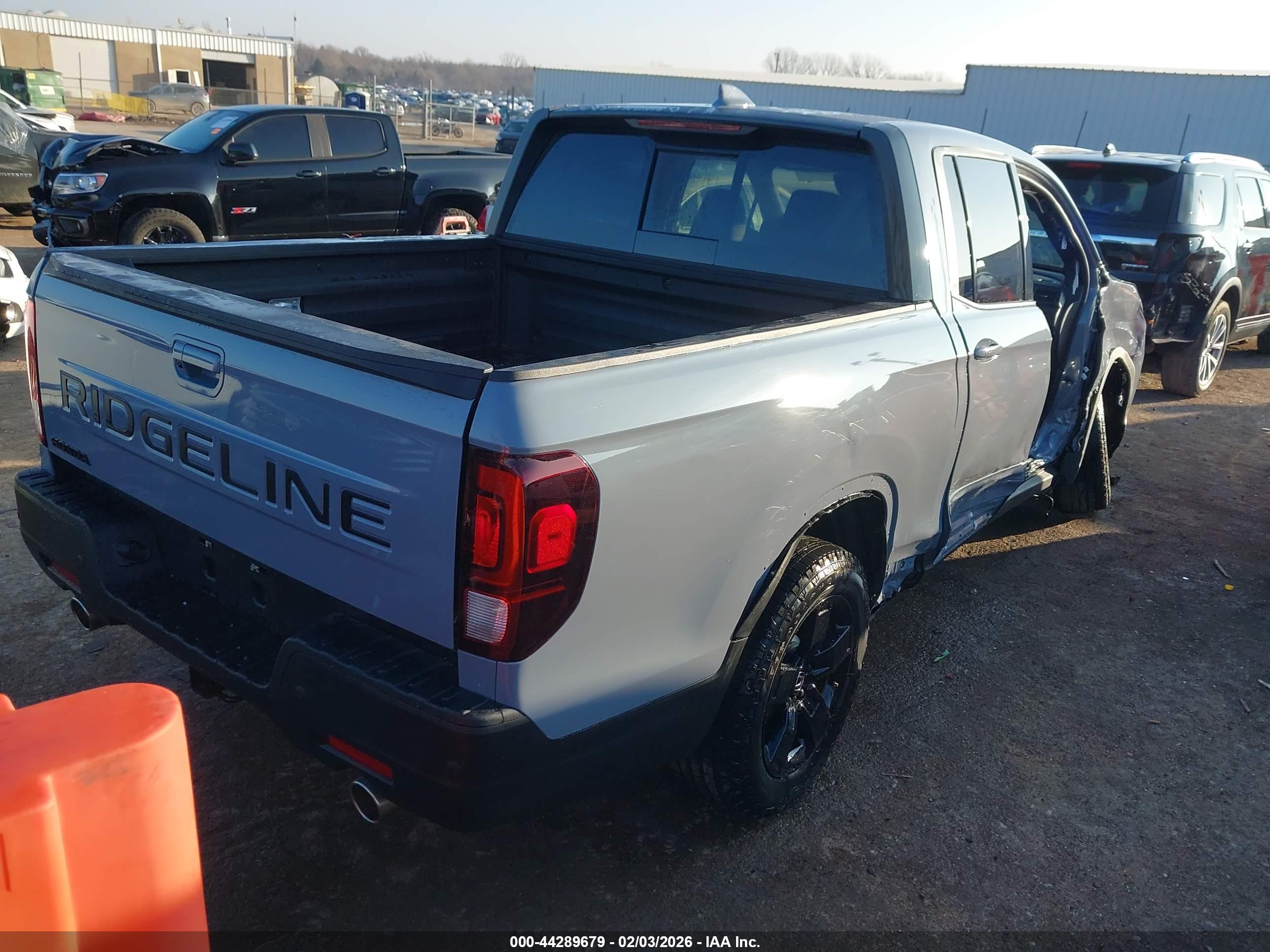 HONDA RIDGELINE image 4