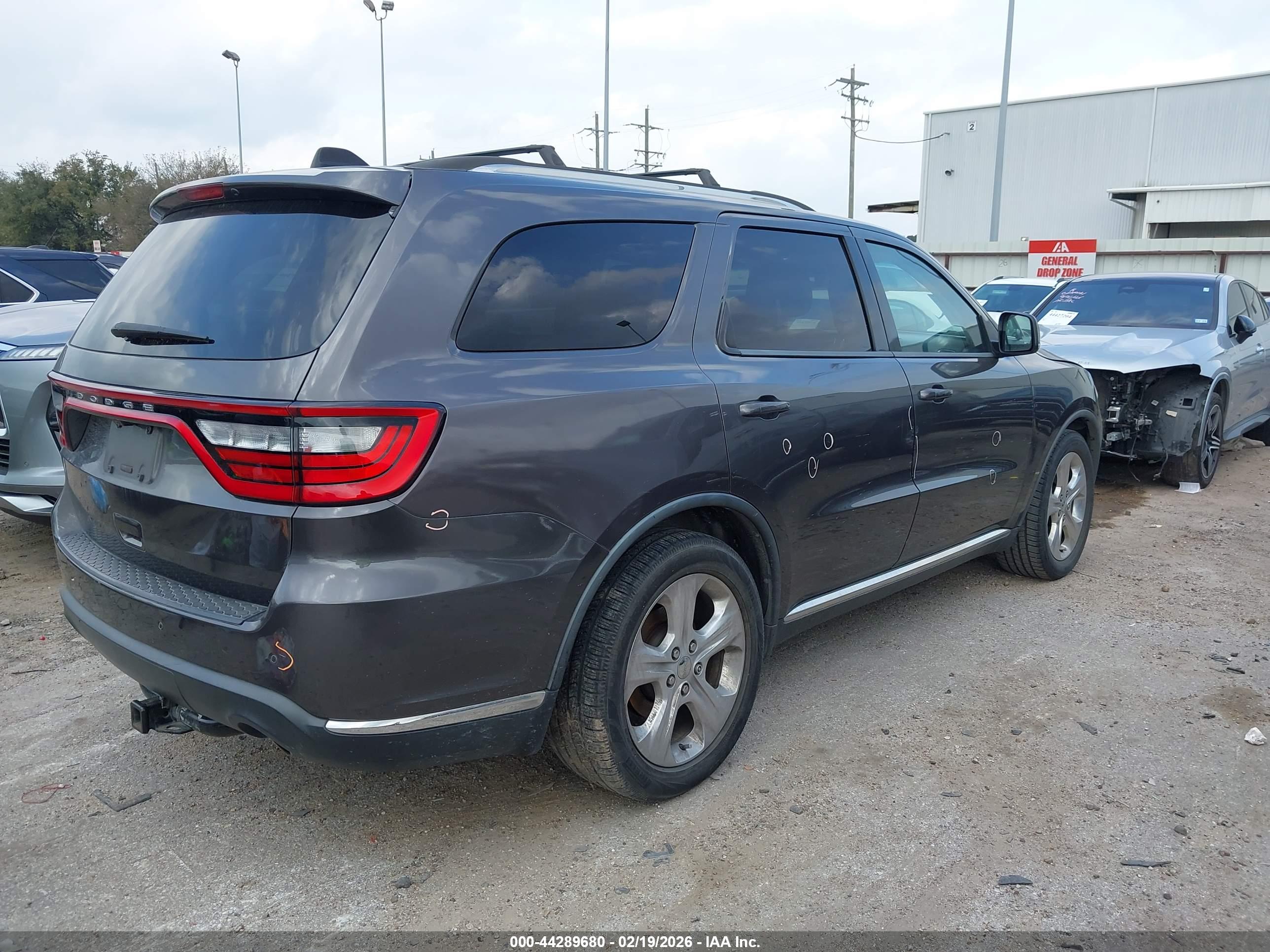DODGE DURANGO image 4