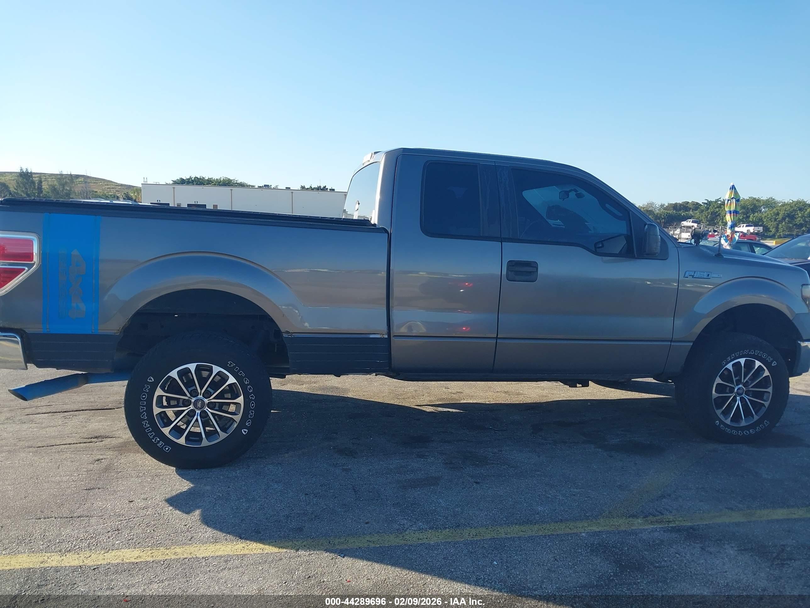 FORD F-150 image 6