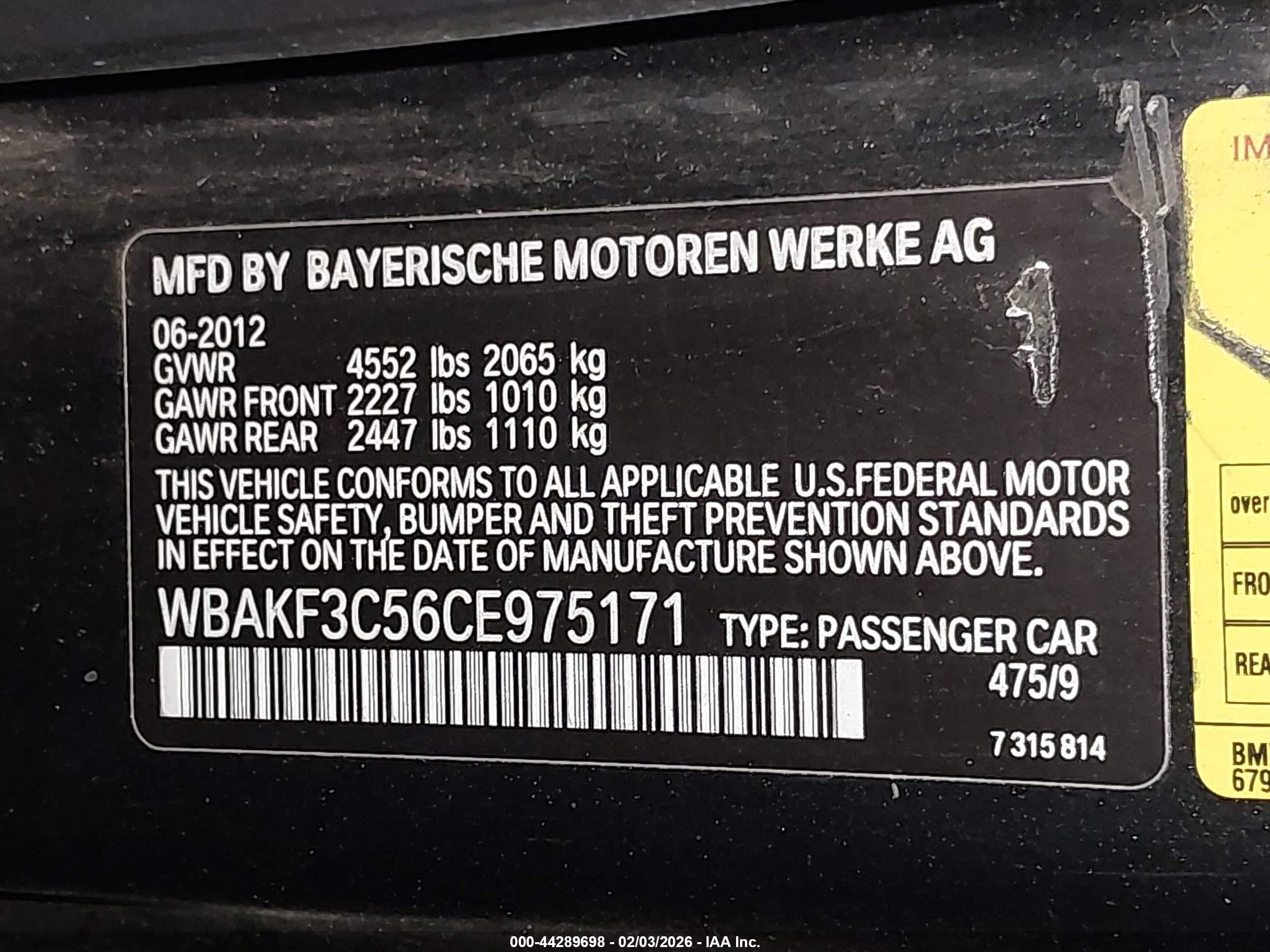 BMW 328I image 9