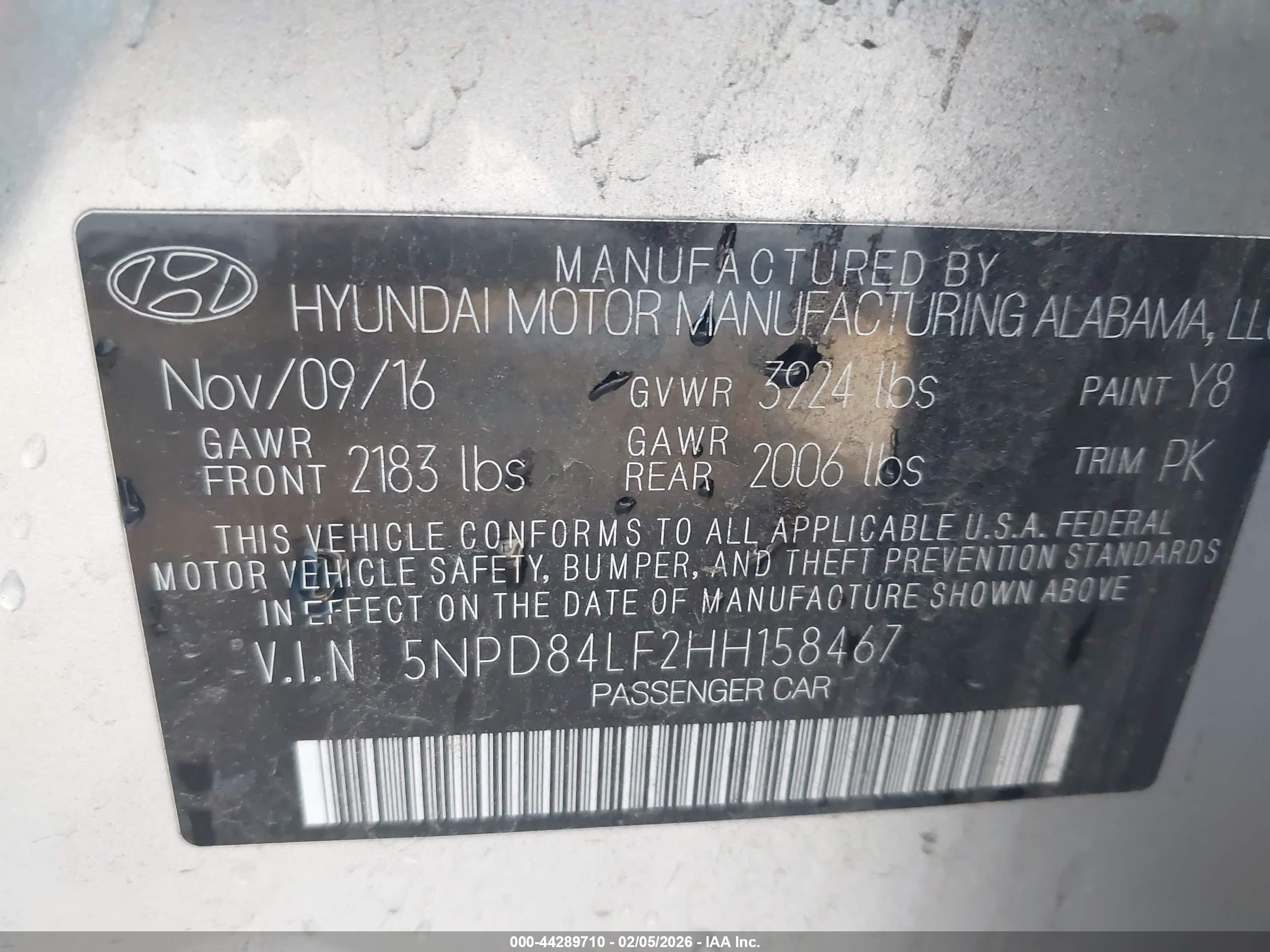 HYUNDAI ELANTRA image 9