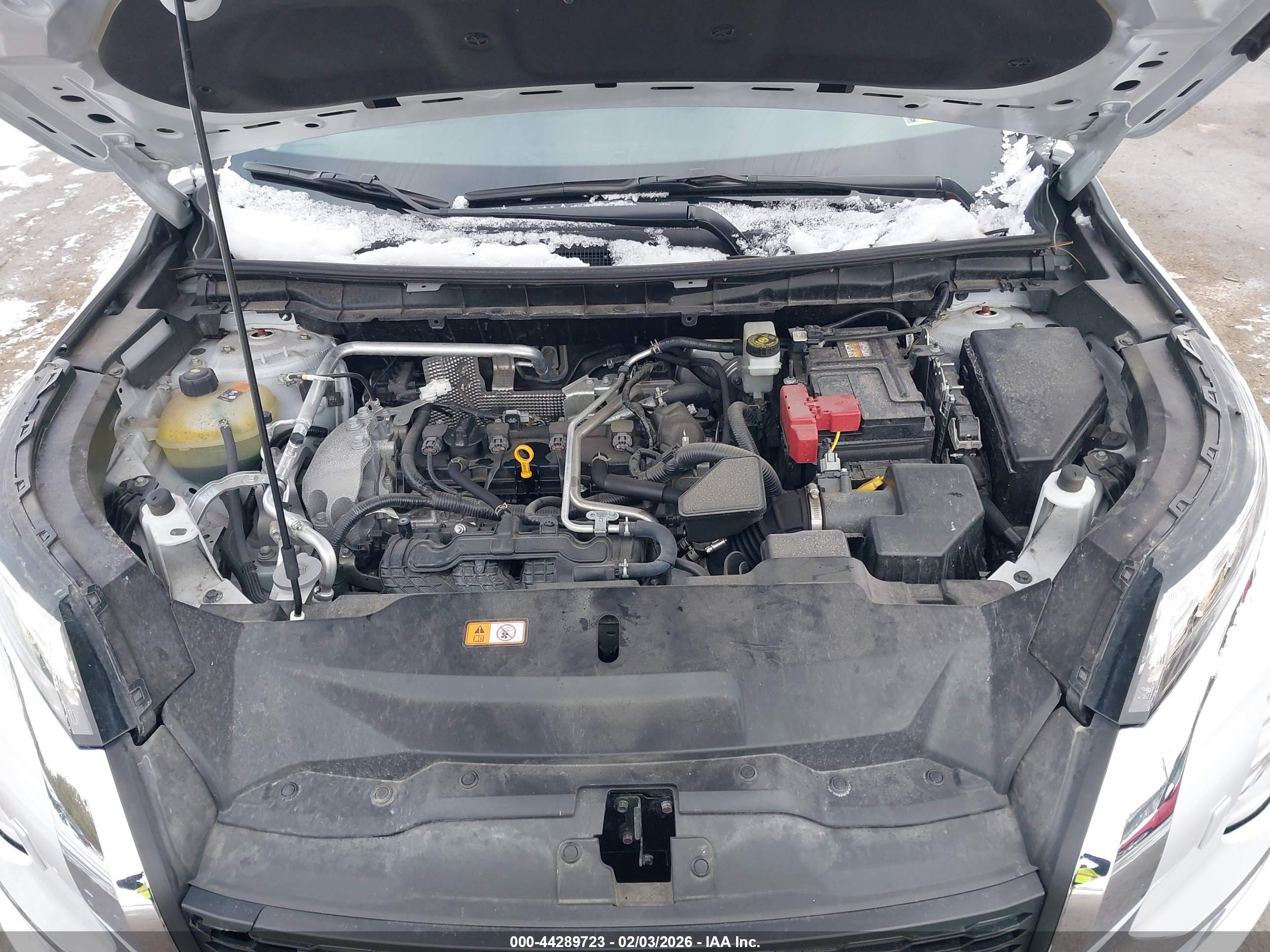 MITSUBISHI OUTLANDER image 10