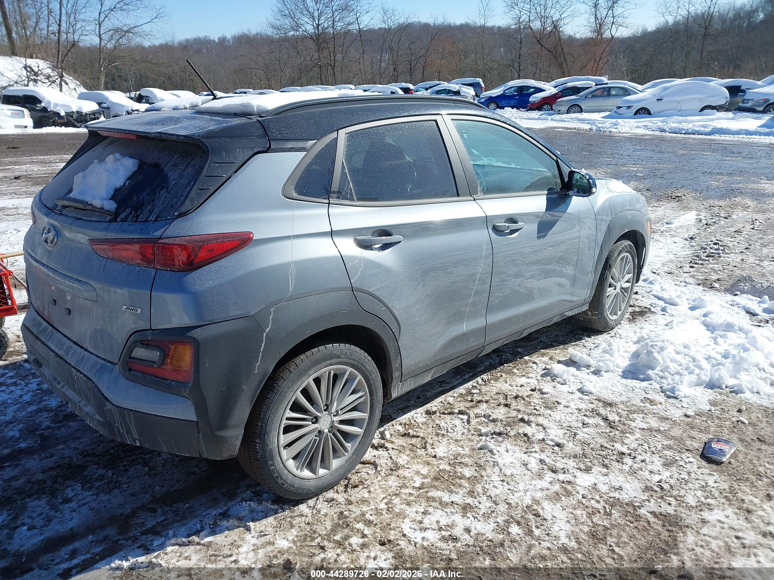 HYUNDAI KONA image 4