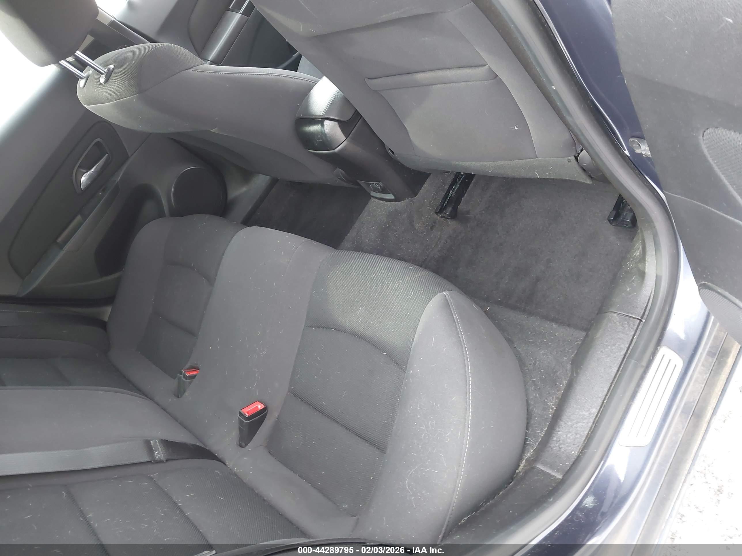 CHEVROLET CRUZE image 8