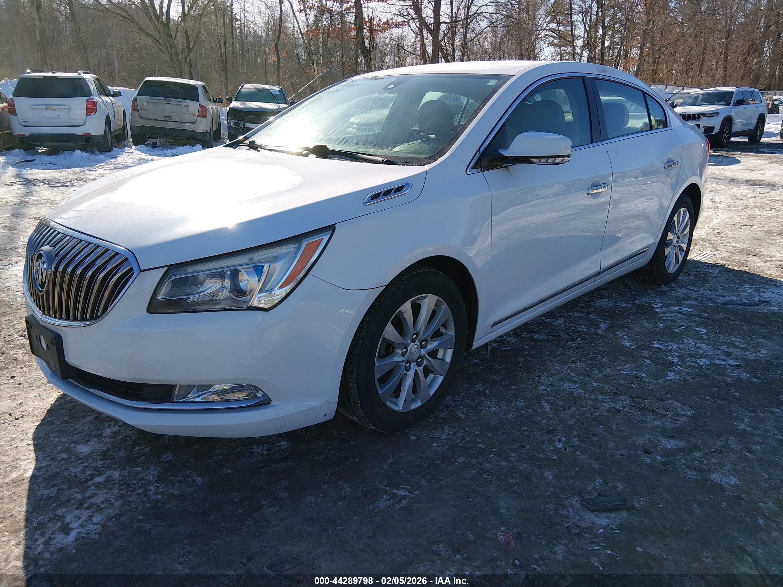 BUICK LACROSSE image 2