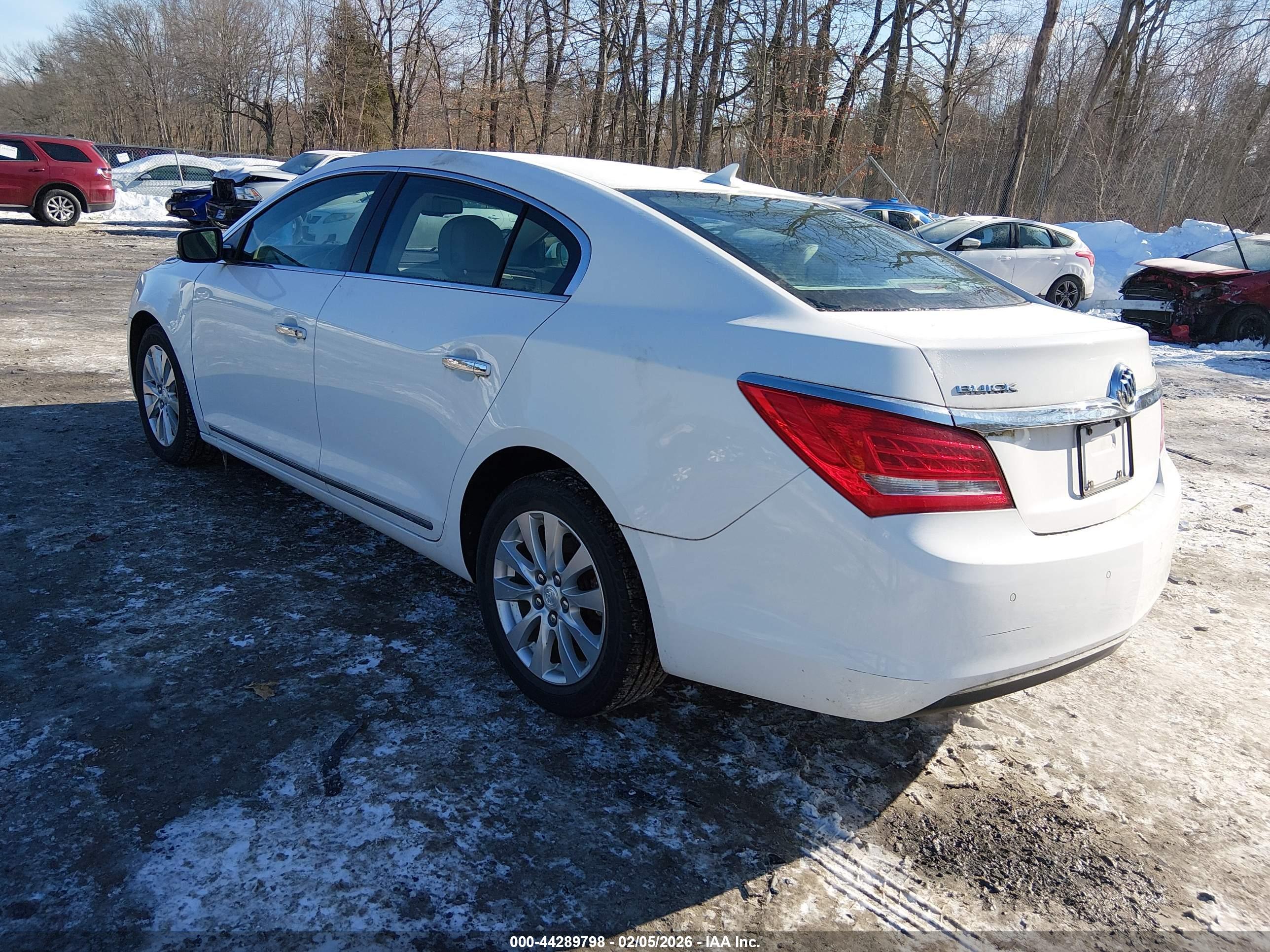 BUICK LACROSSE image 3