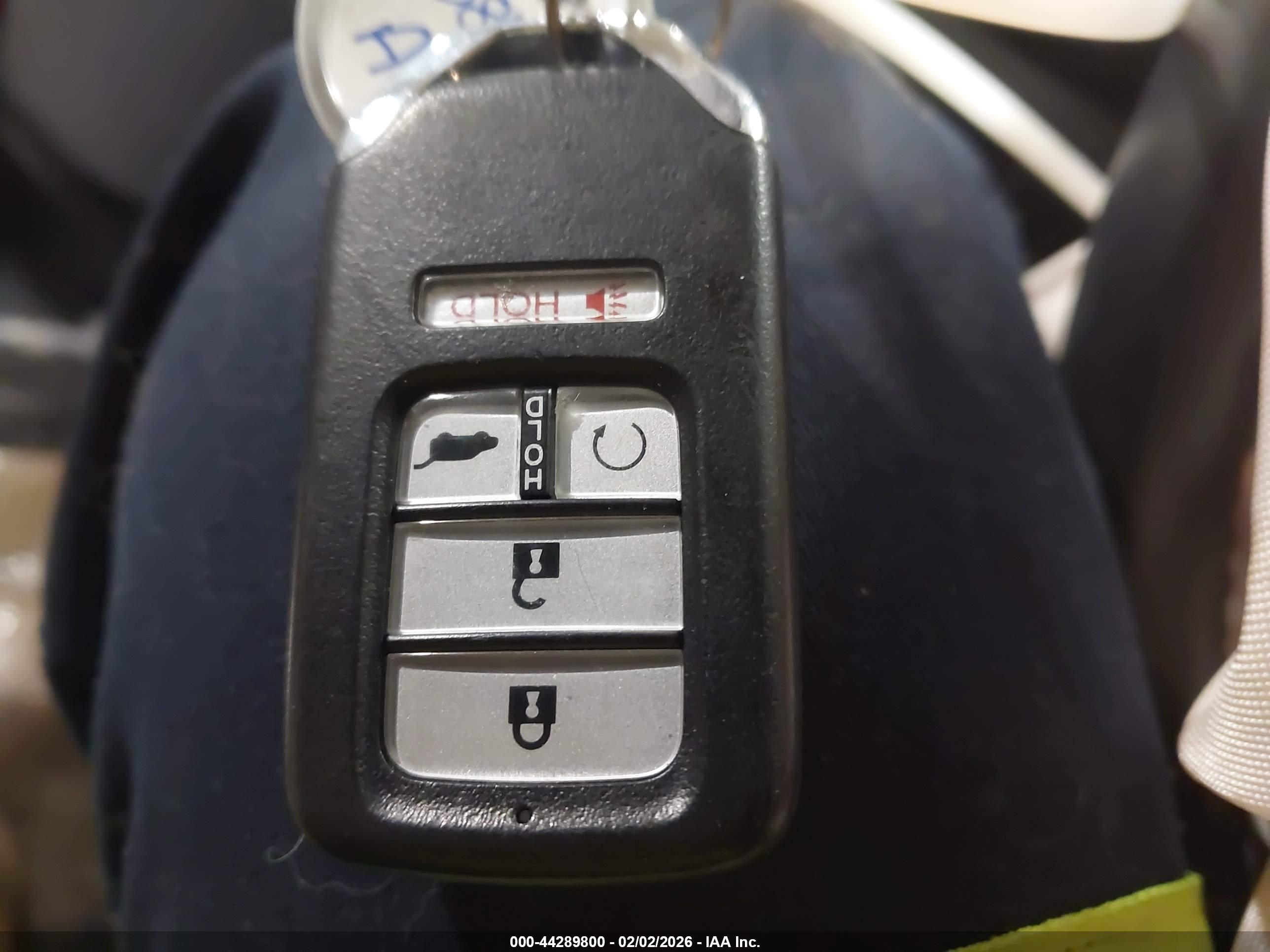 HONDA CR-V image 11